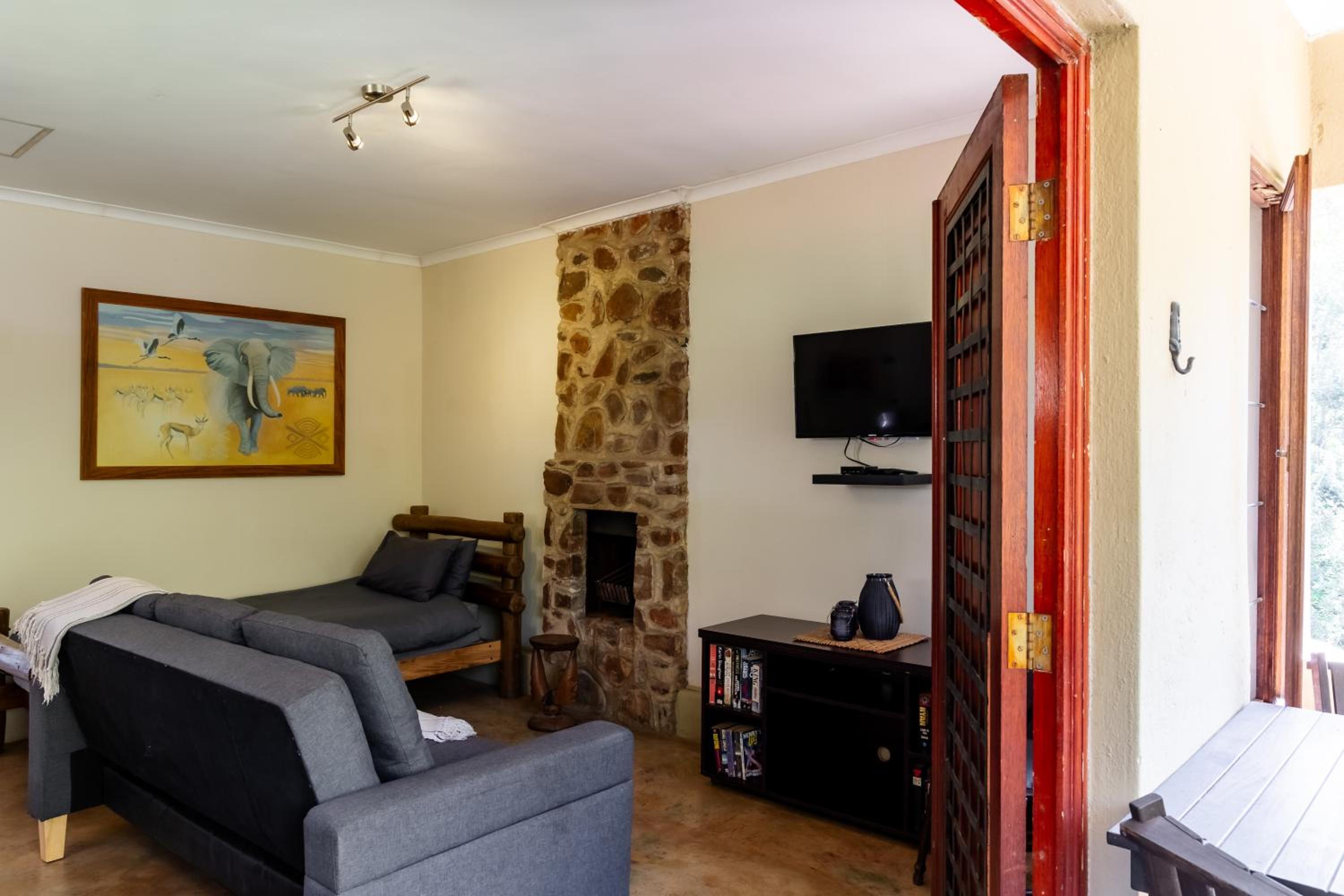 Superior King or Twin Room - Photo 6