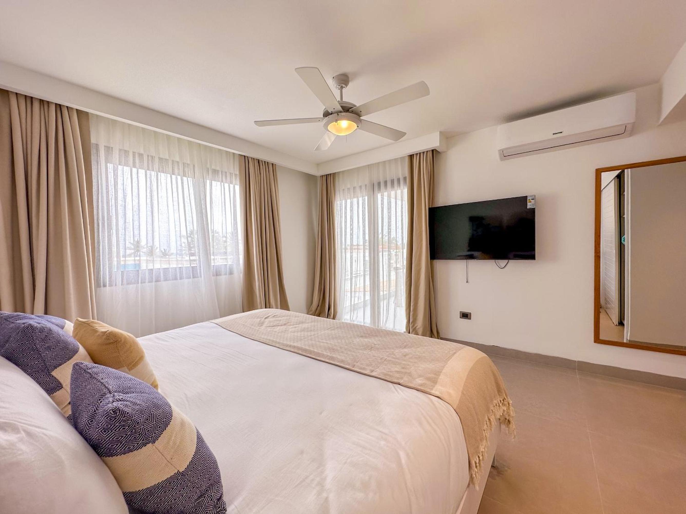 Three-Bedroom Apartment - Oceanfront