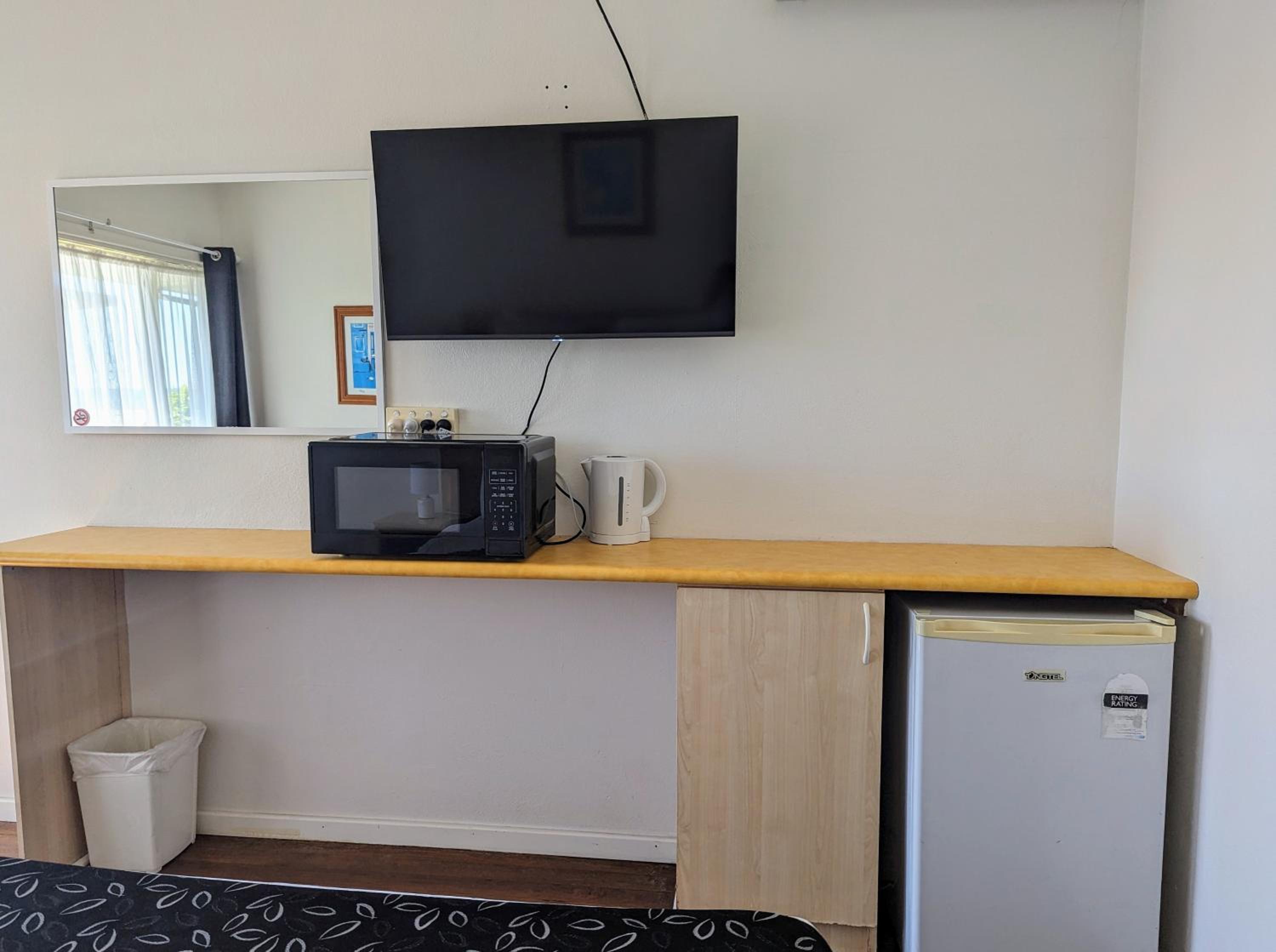 Standard Queen Room photo 2