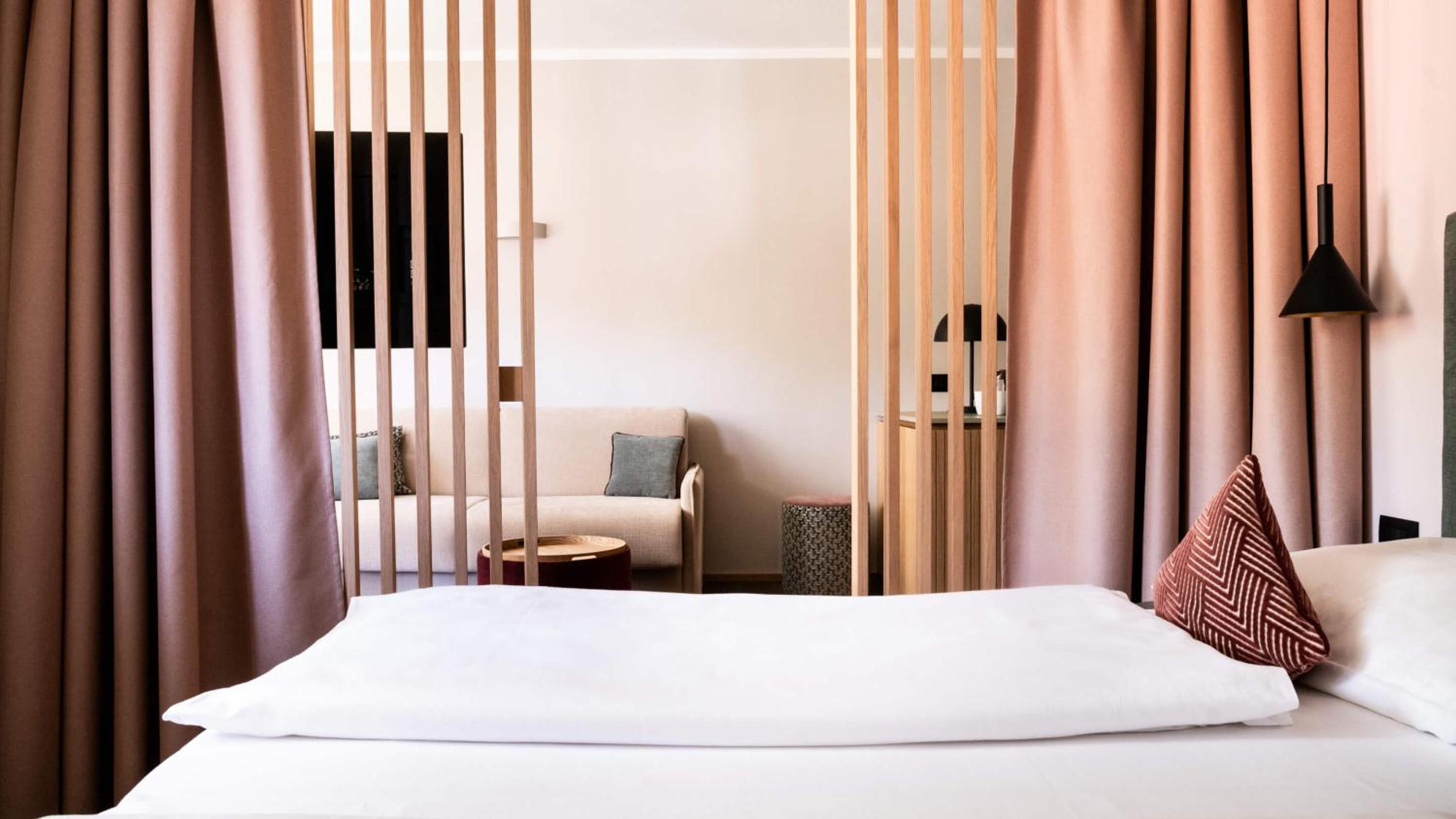 Suite with Balcony - Photo 1