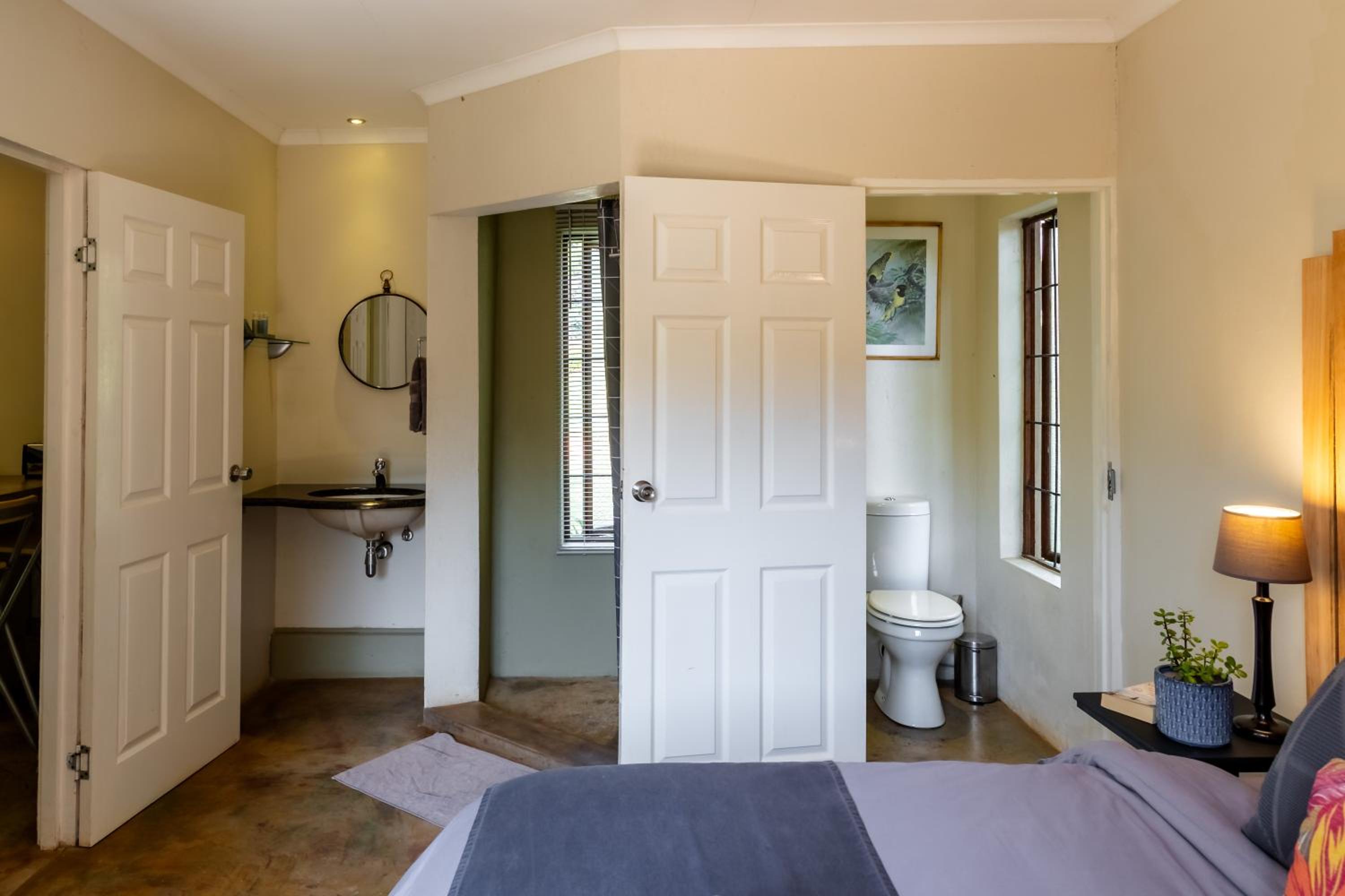 Superior King or Twin Room - Photo 5