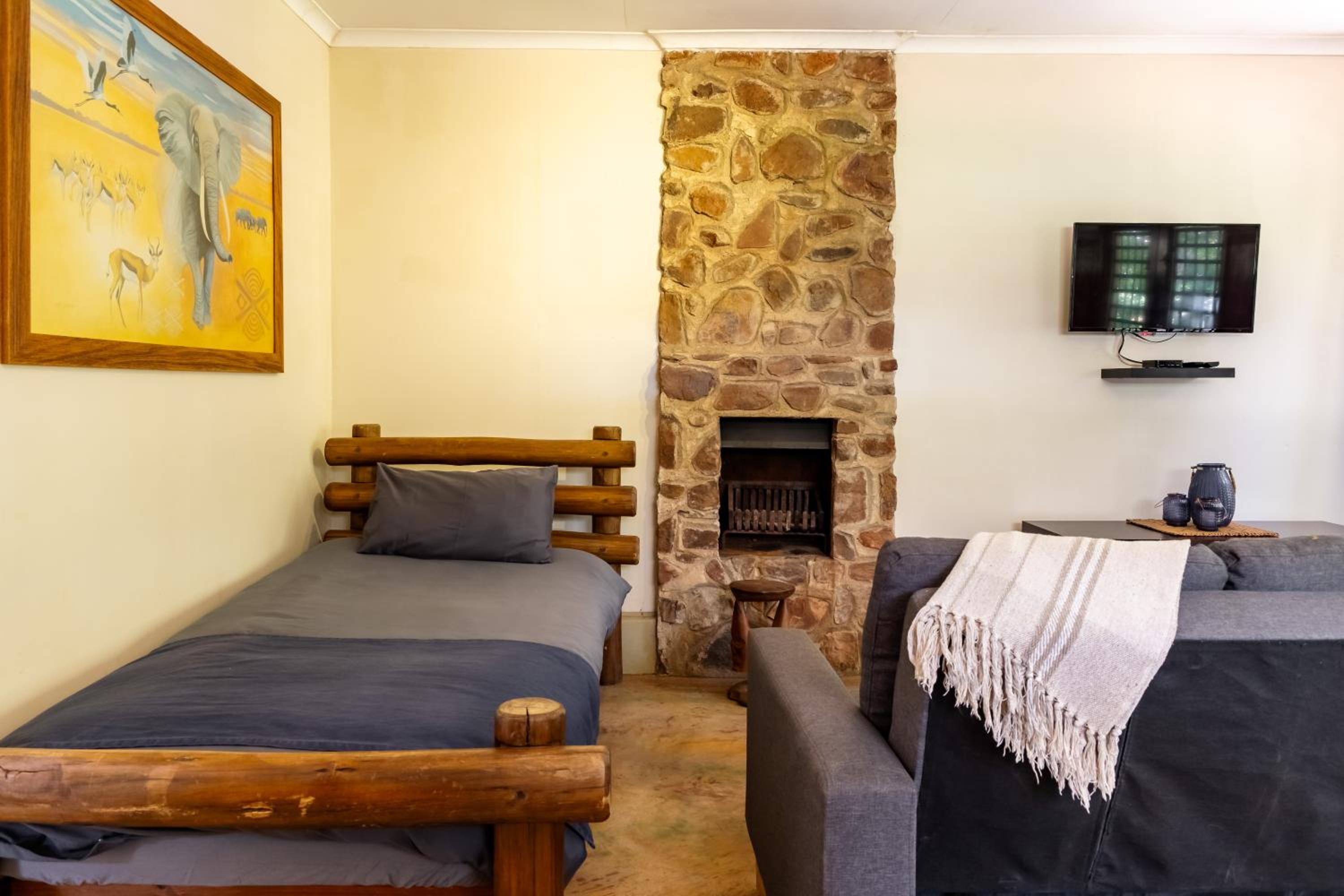 Superior King or Twin Room - Photo 2