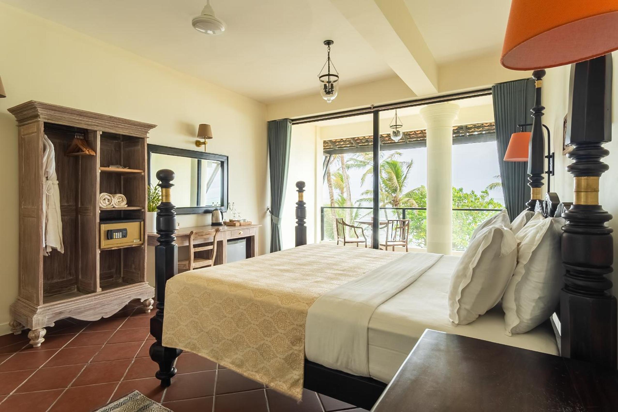 Superior Double Room with Balcony and Sea View photo 3