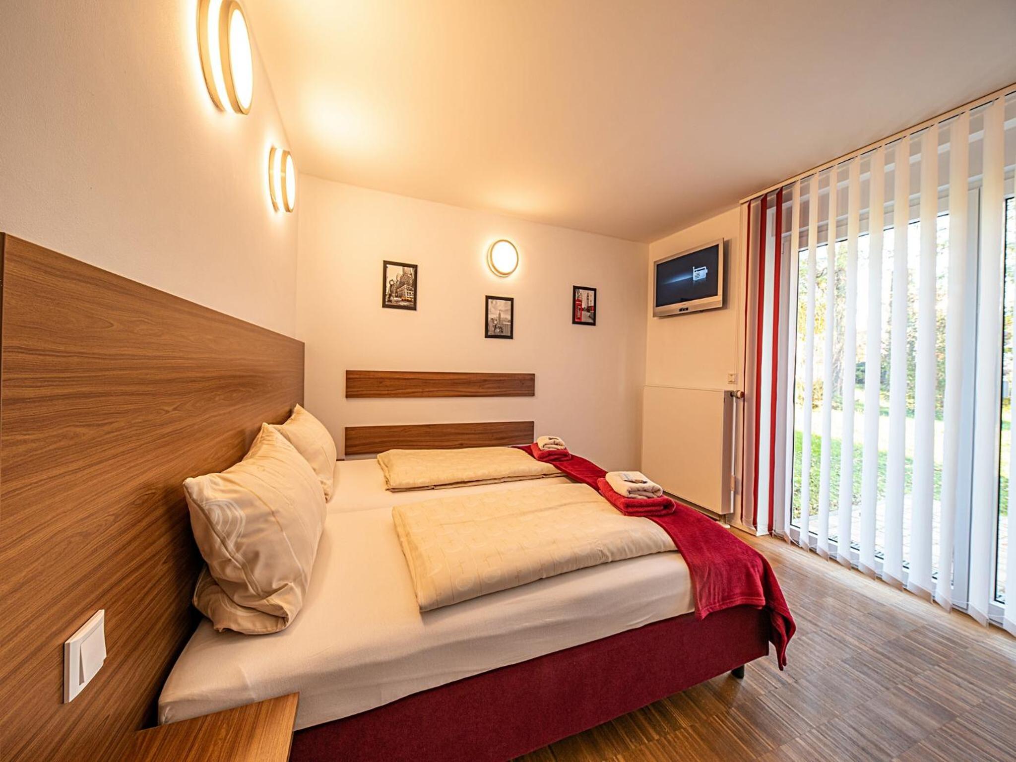 Standard Double Room - Photo 6