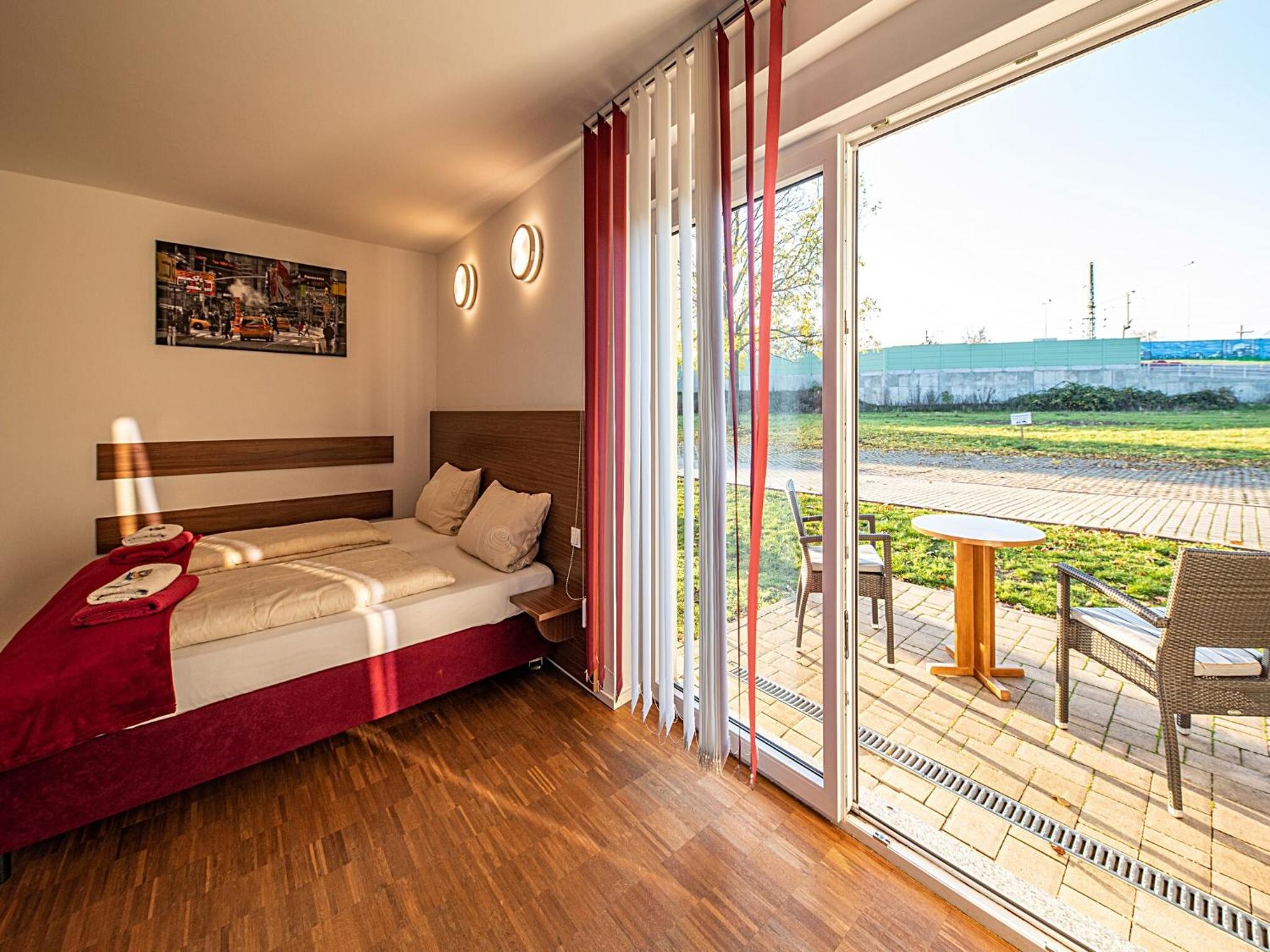 Standard Double Room - Photo 4