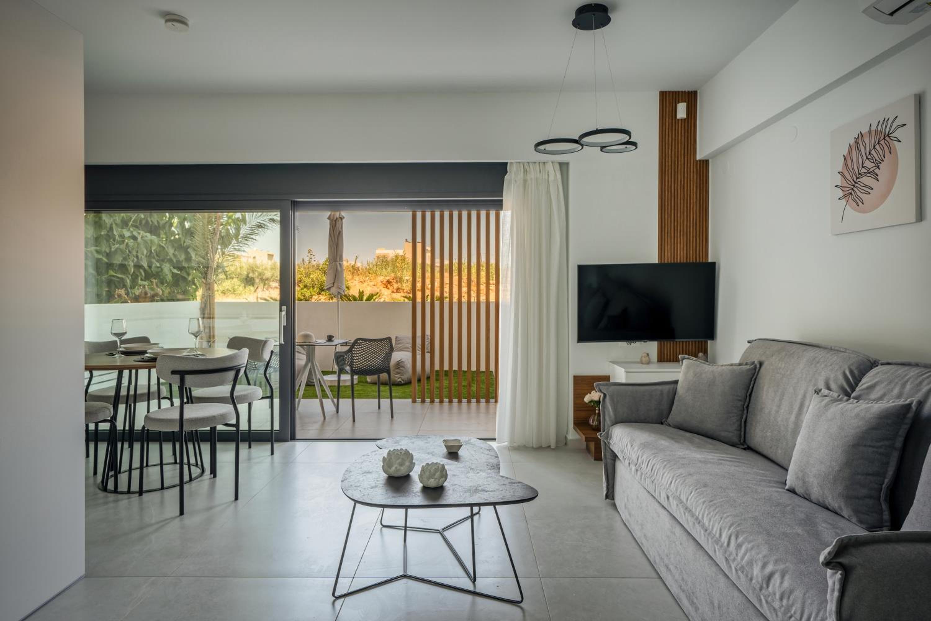 Suite with Garden View photo 1