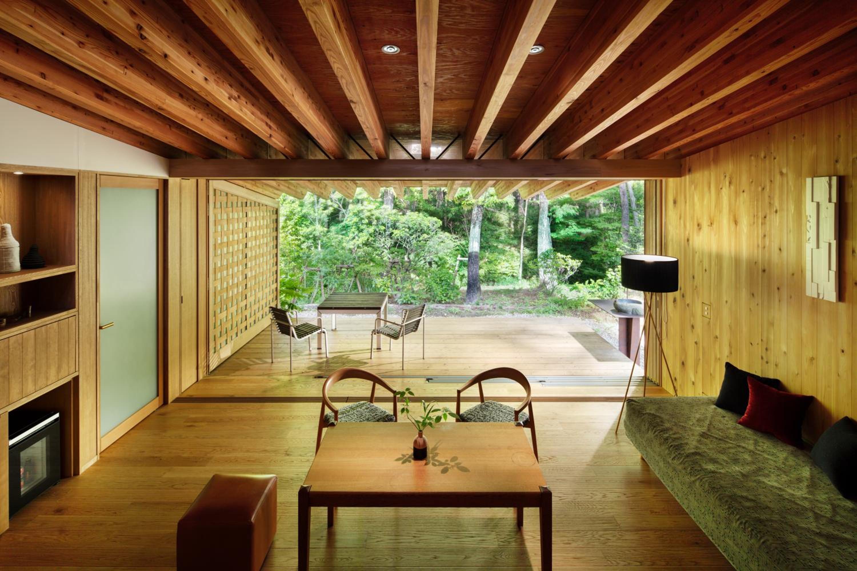 Villa For Grand Open Sale photo 1
