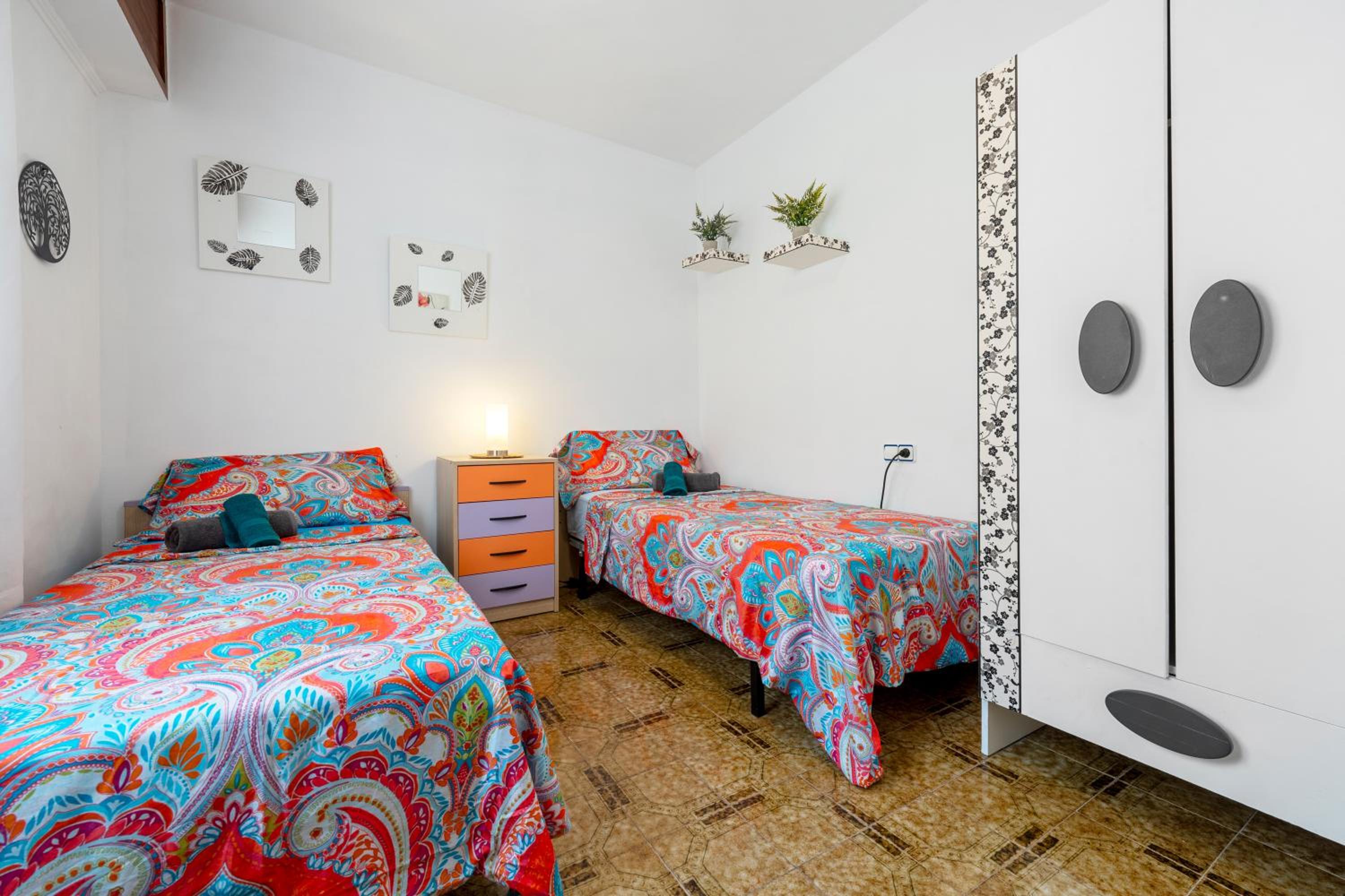 Three-Bedroom Premium Apartment with Balcony photo 3