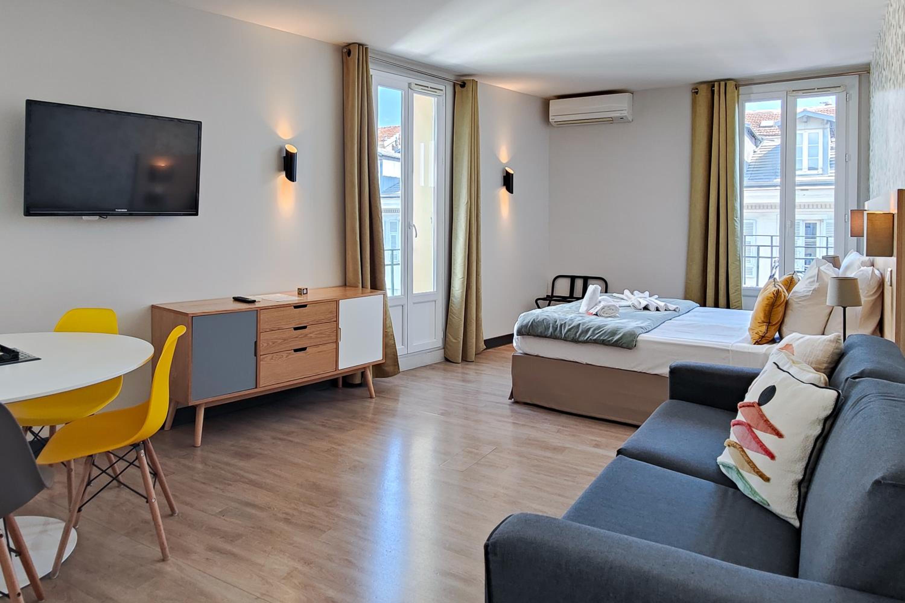 Junior Suite with Terrace - Top Floor - Photo 14