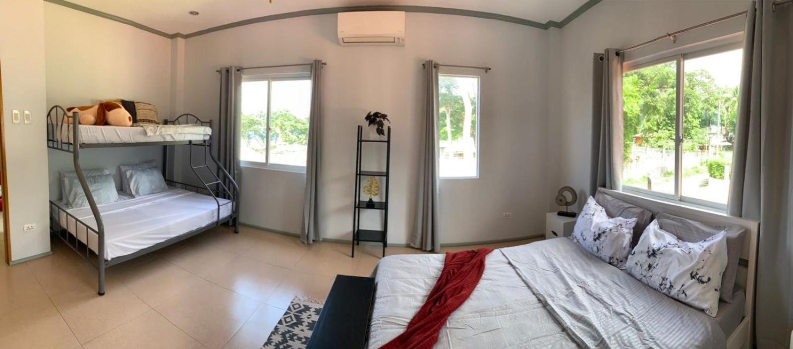 Deluxe Family Suite