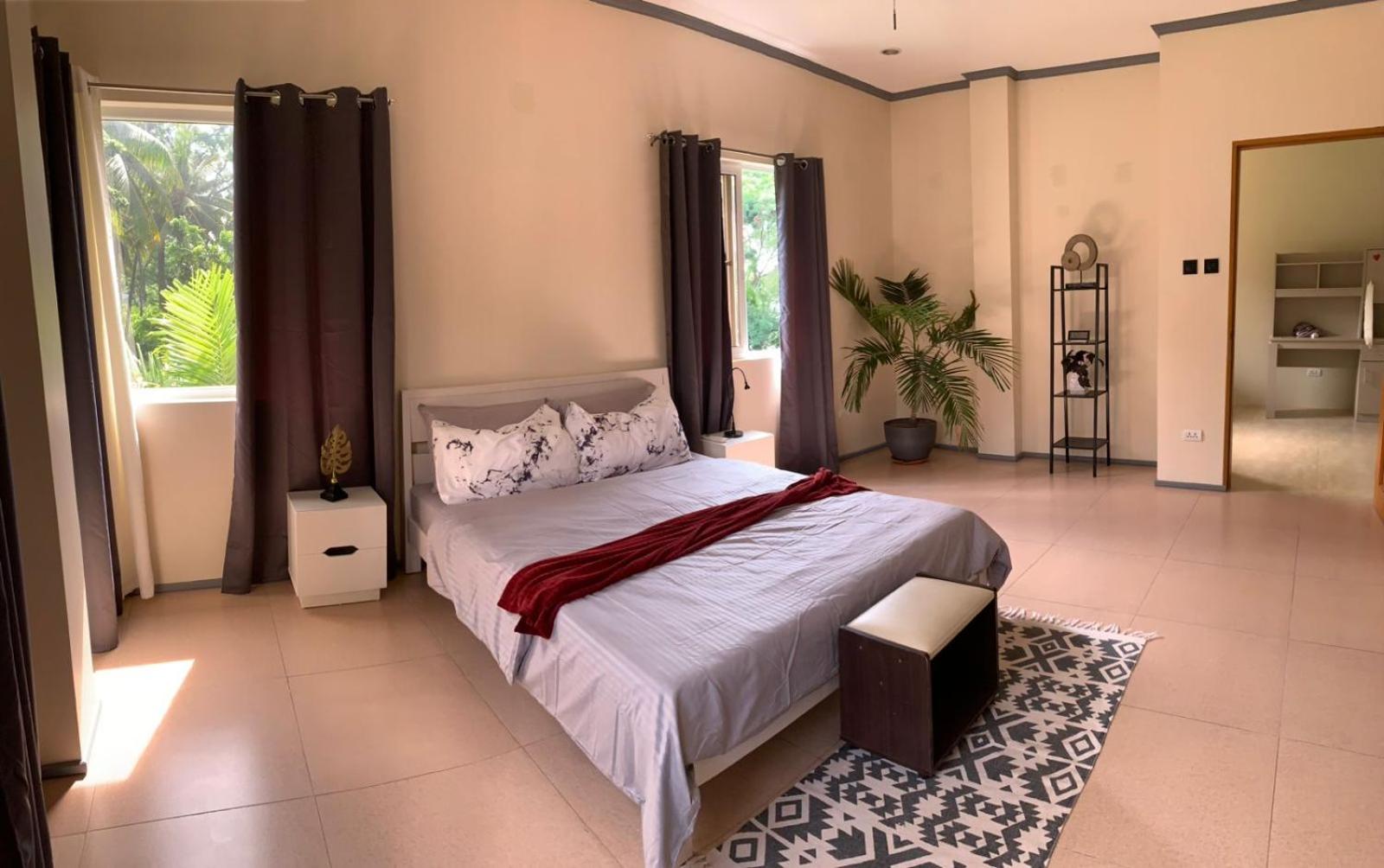 Suite with Garden View
