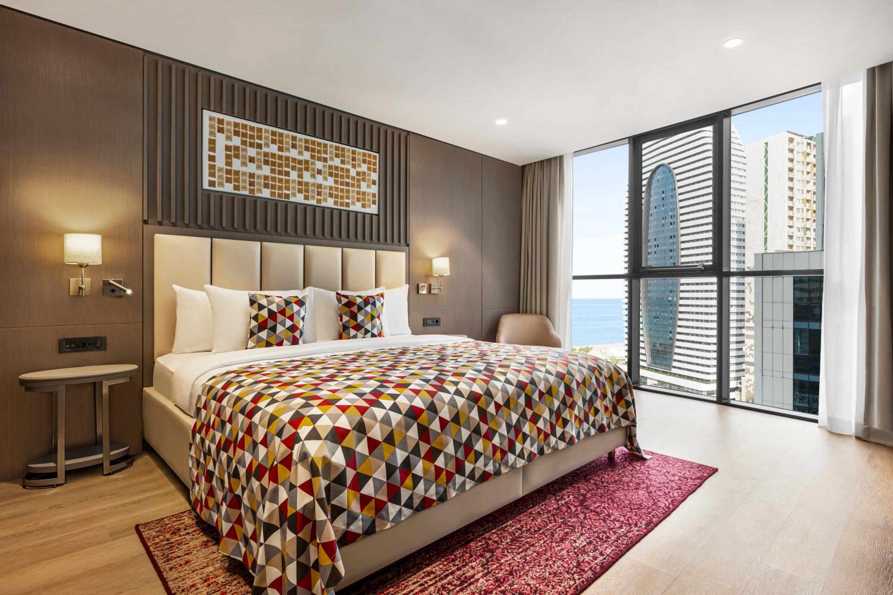 Standard King Room with Sea View - Photo 1