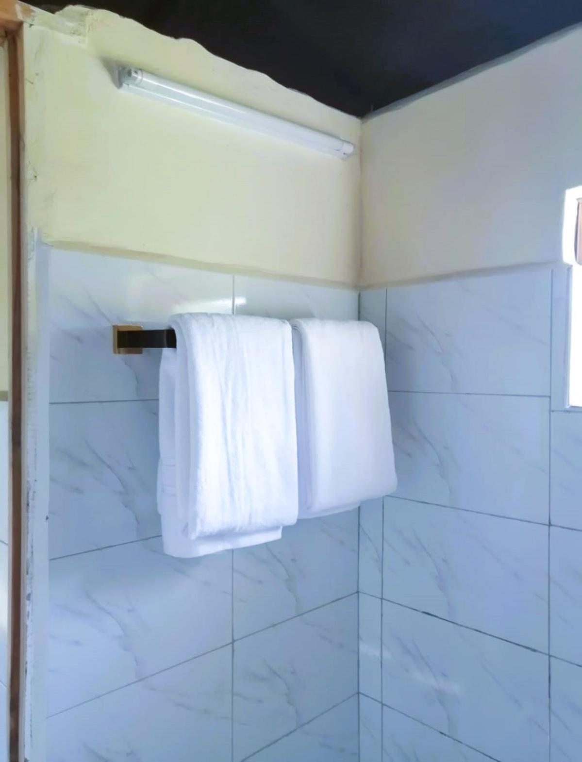 Deluxe Double or Twin Room photo 2