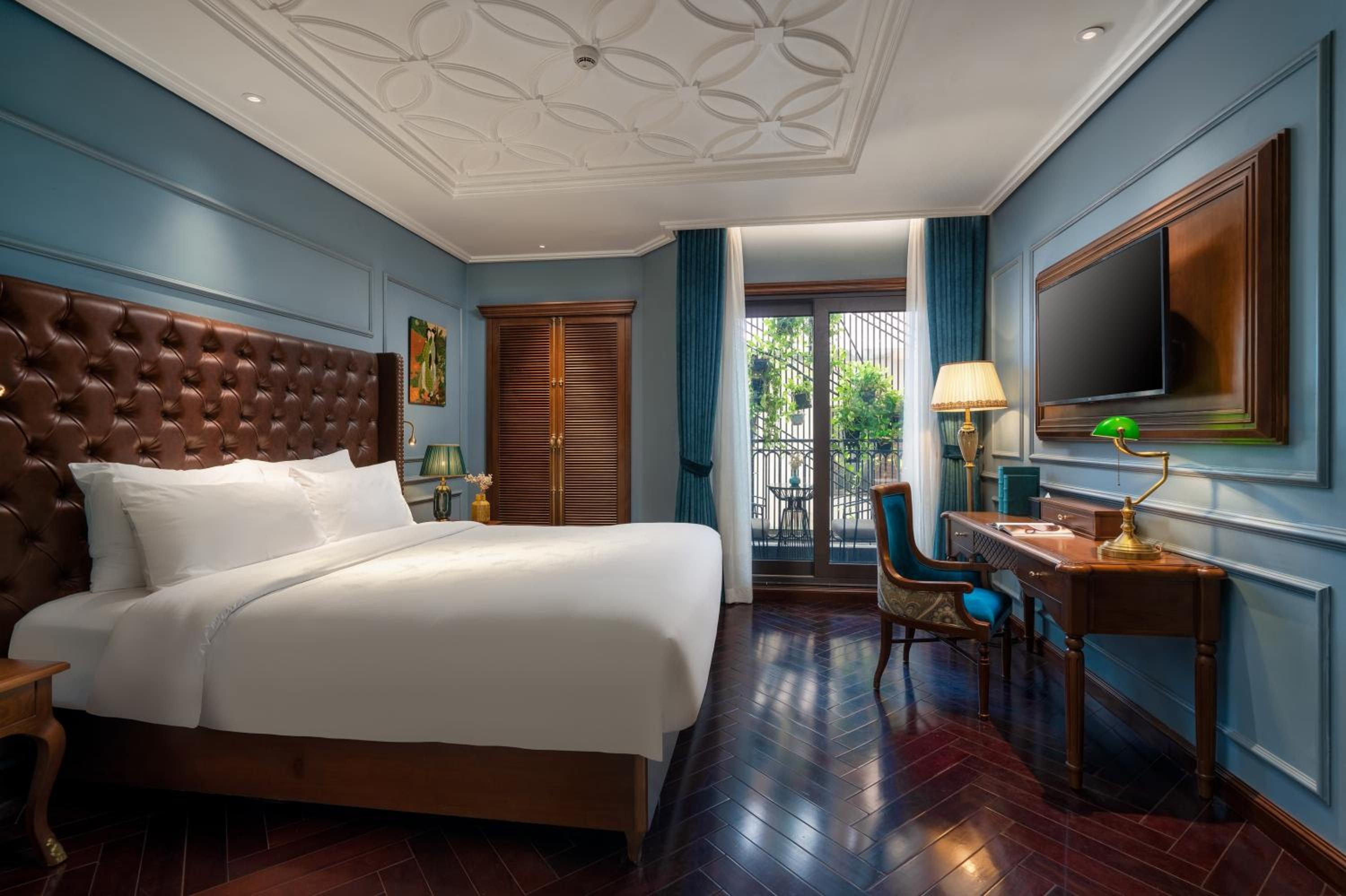 Luxury Suite