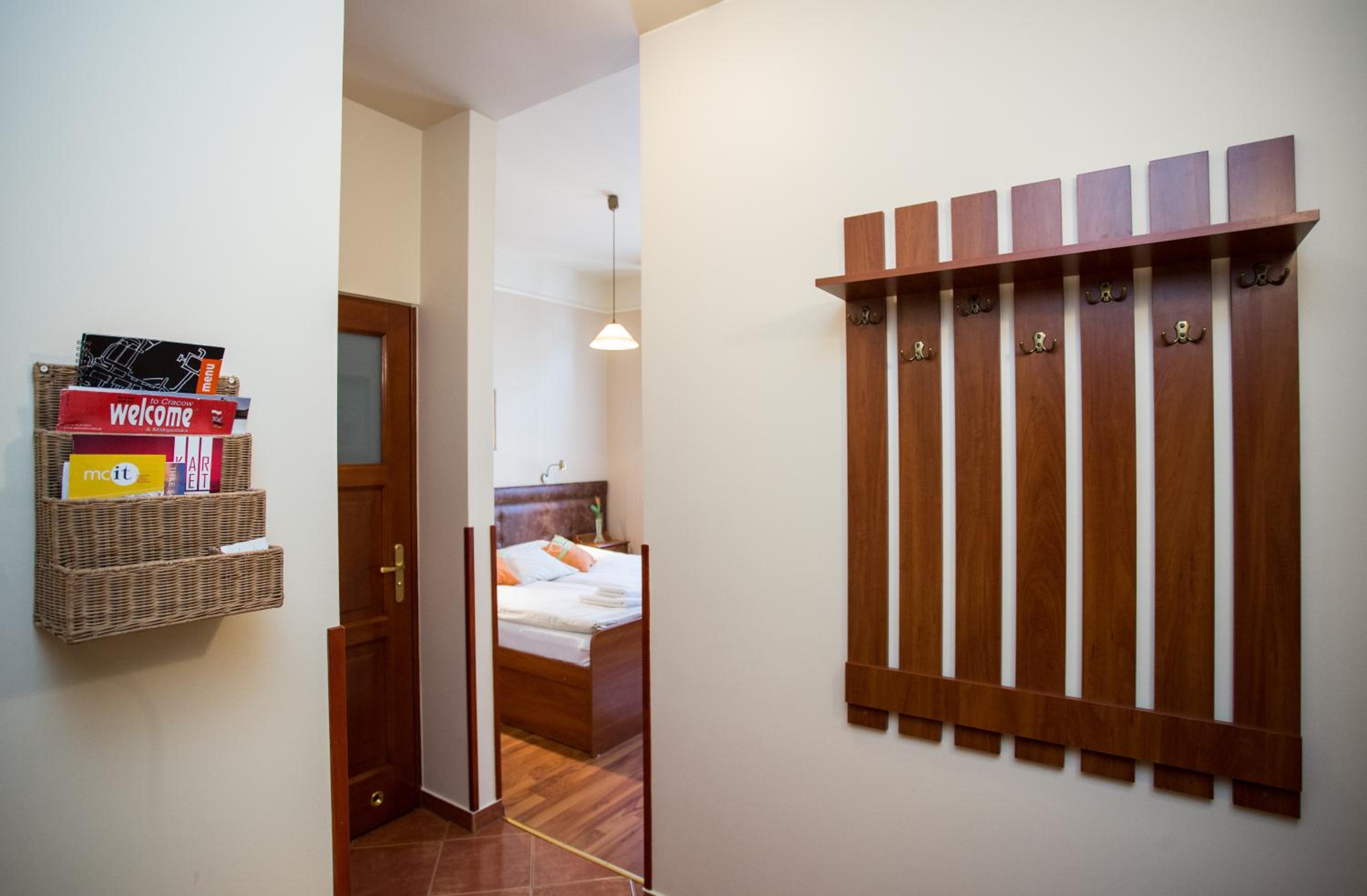 Studio Apartment with Air-conditioning