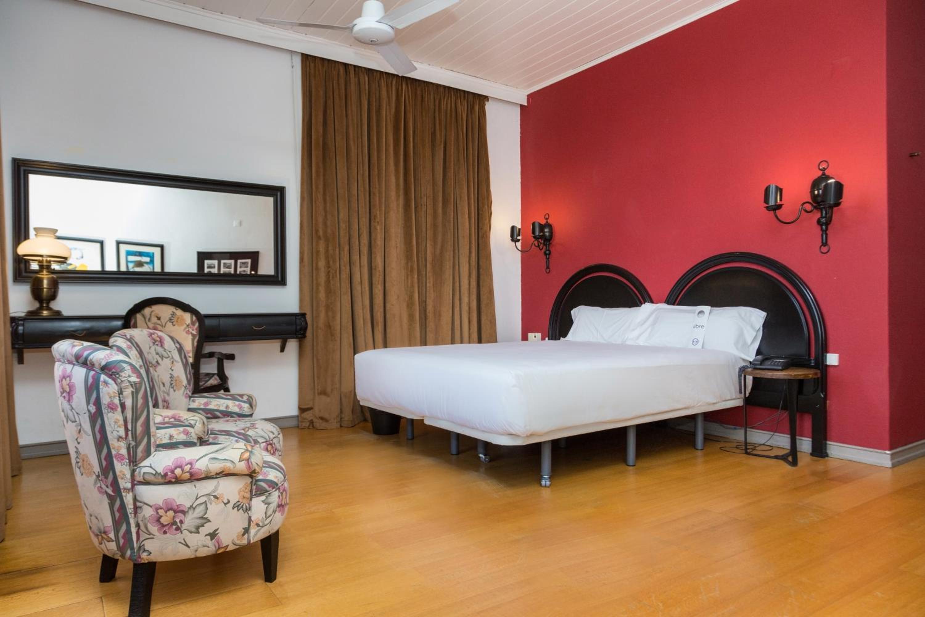 Standard Double Room photo 3