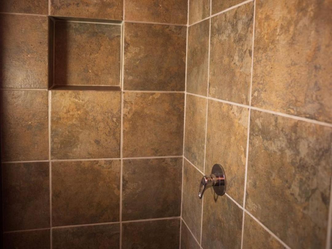 Standard Family Room - Photo 5