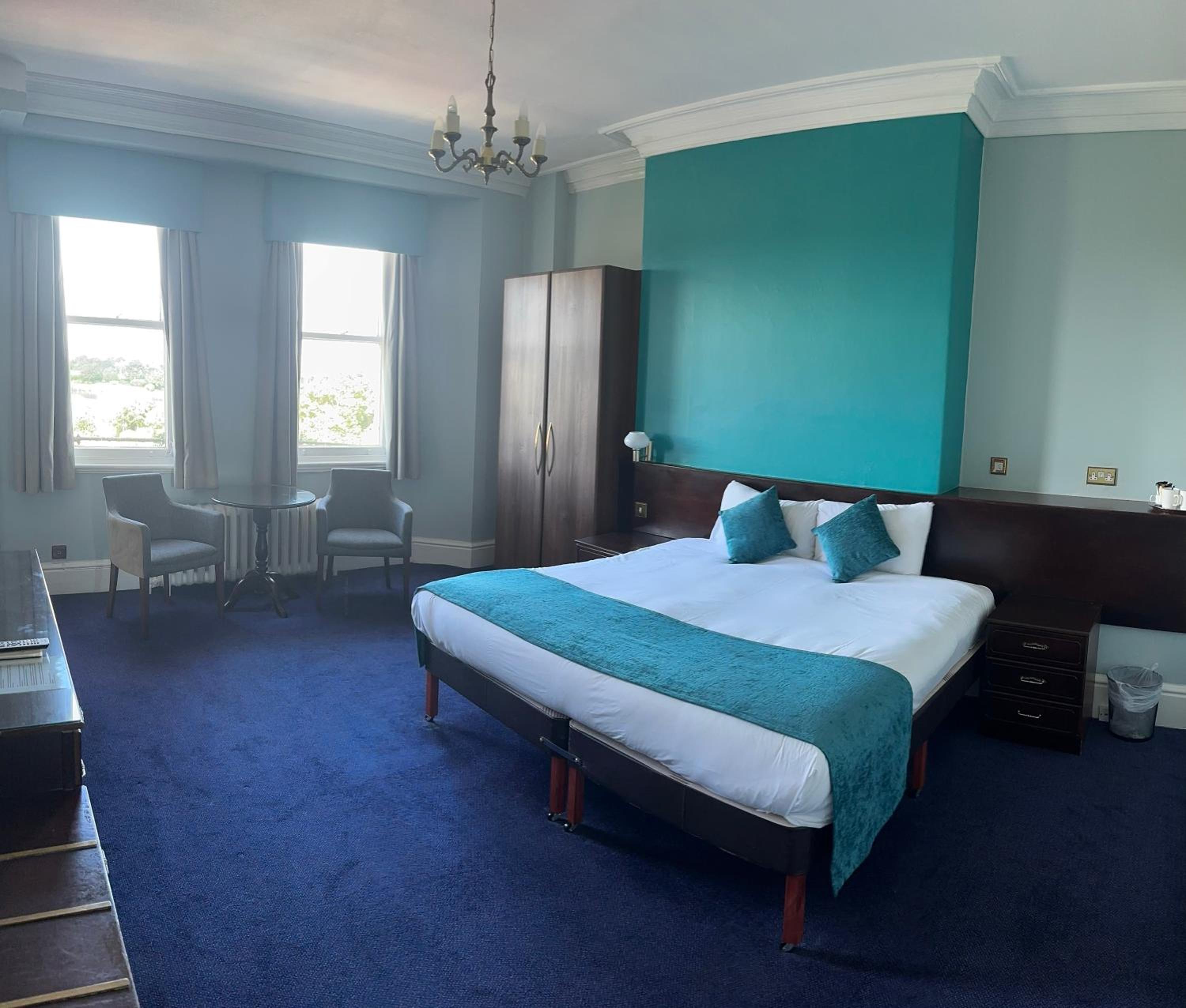 Standard Double Room with View - Photo 2