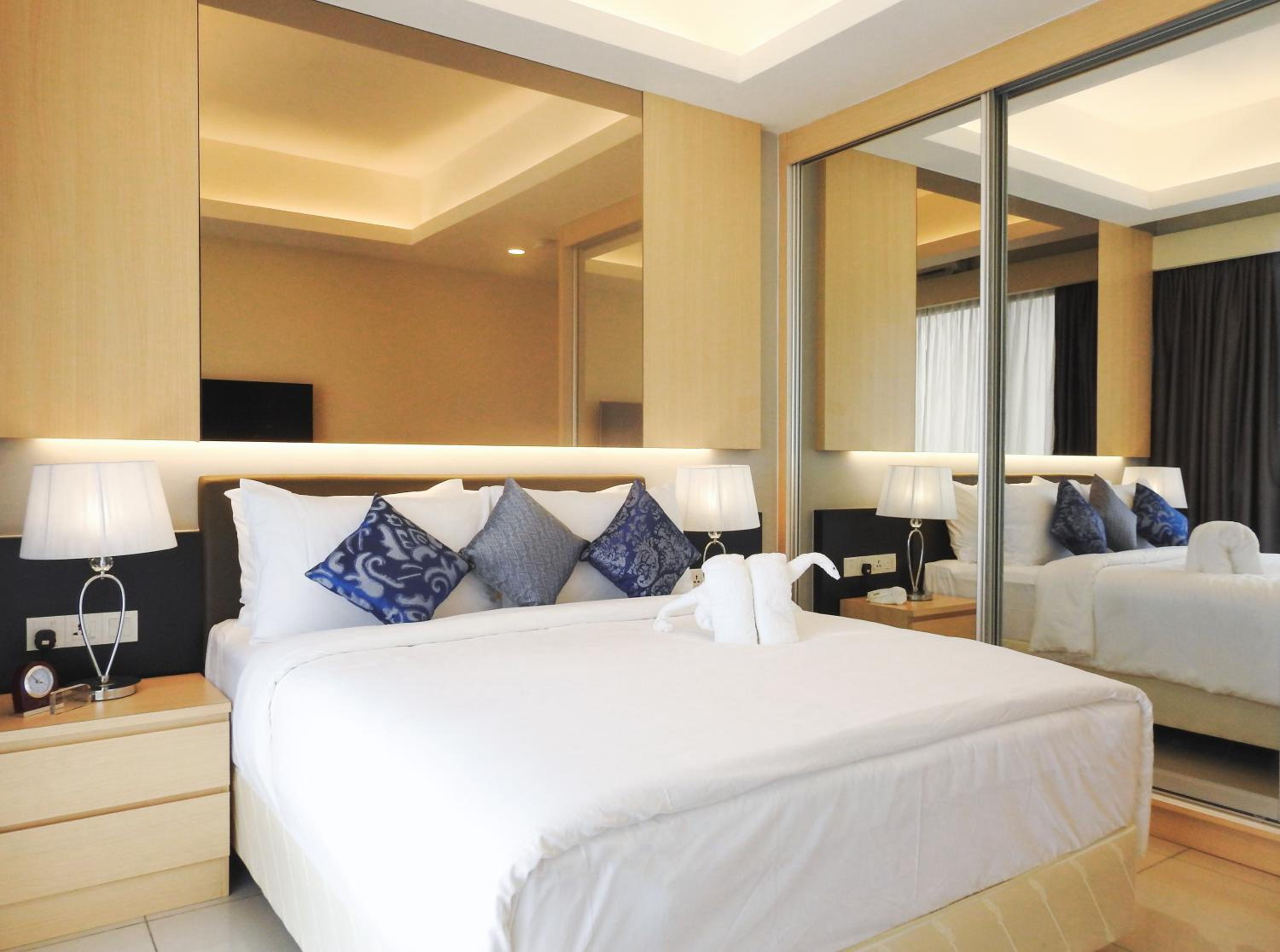 One-Bedroom Suite photo 1