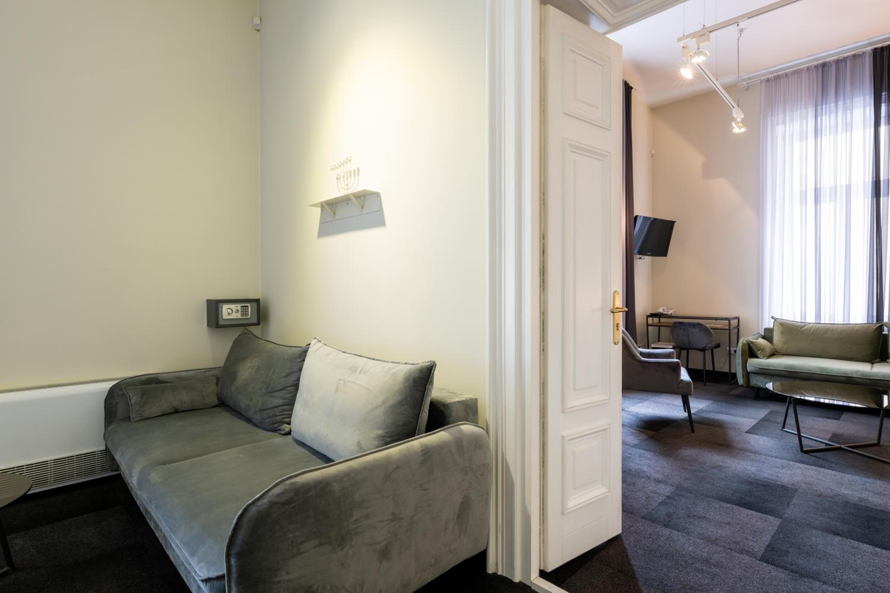 Home Aparthotel — photo 82