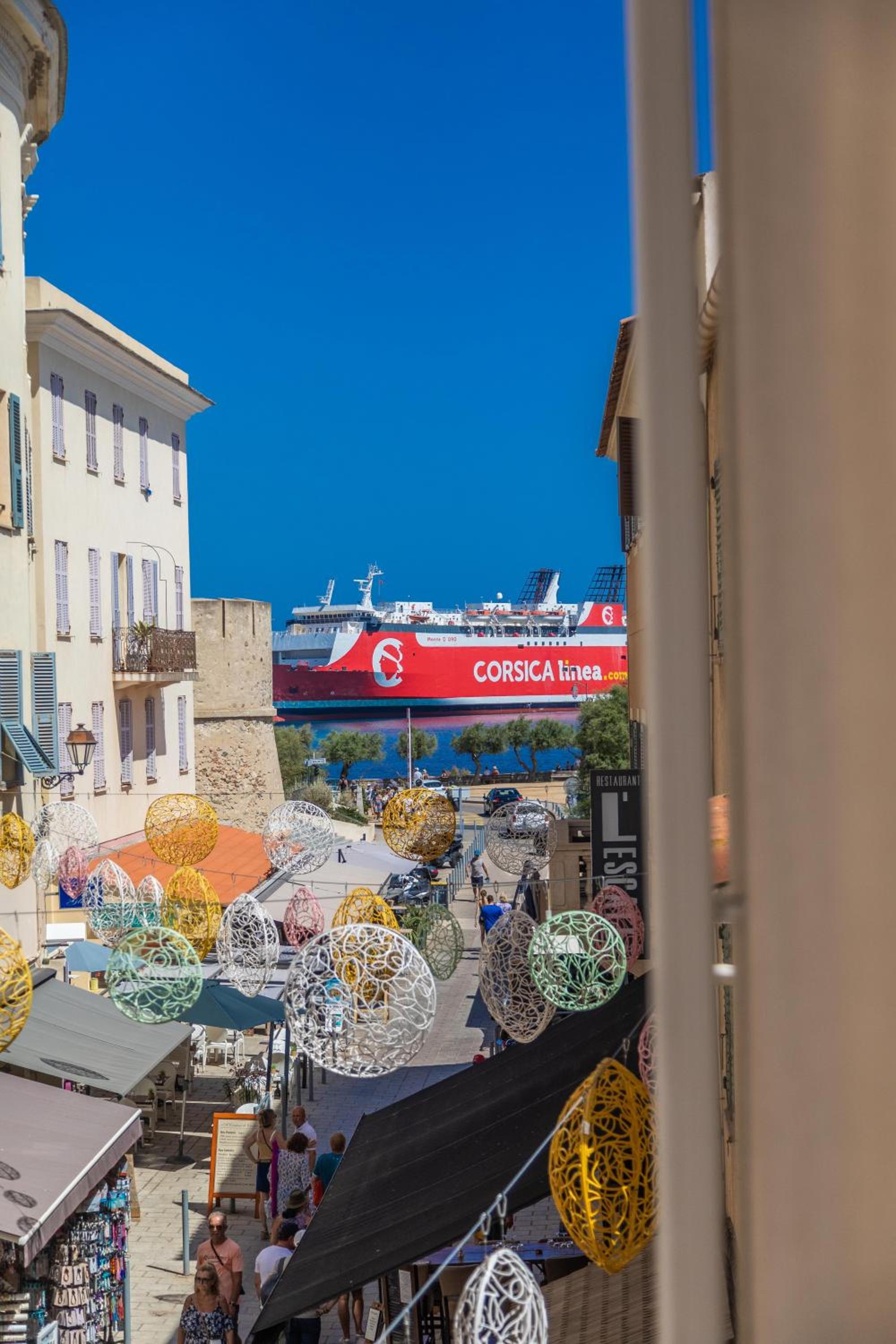 Double Room - "Côté sud with city view" - Photo 7