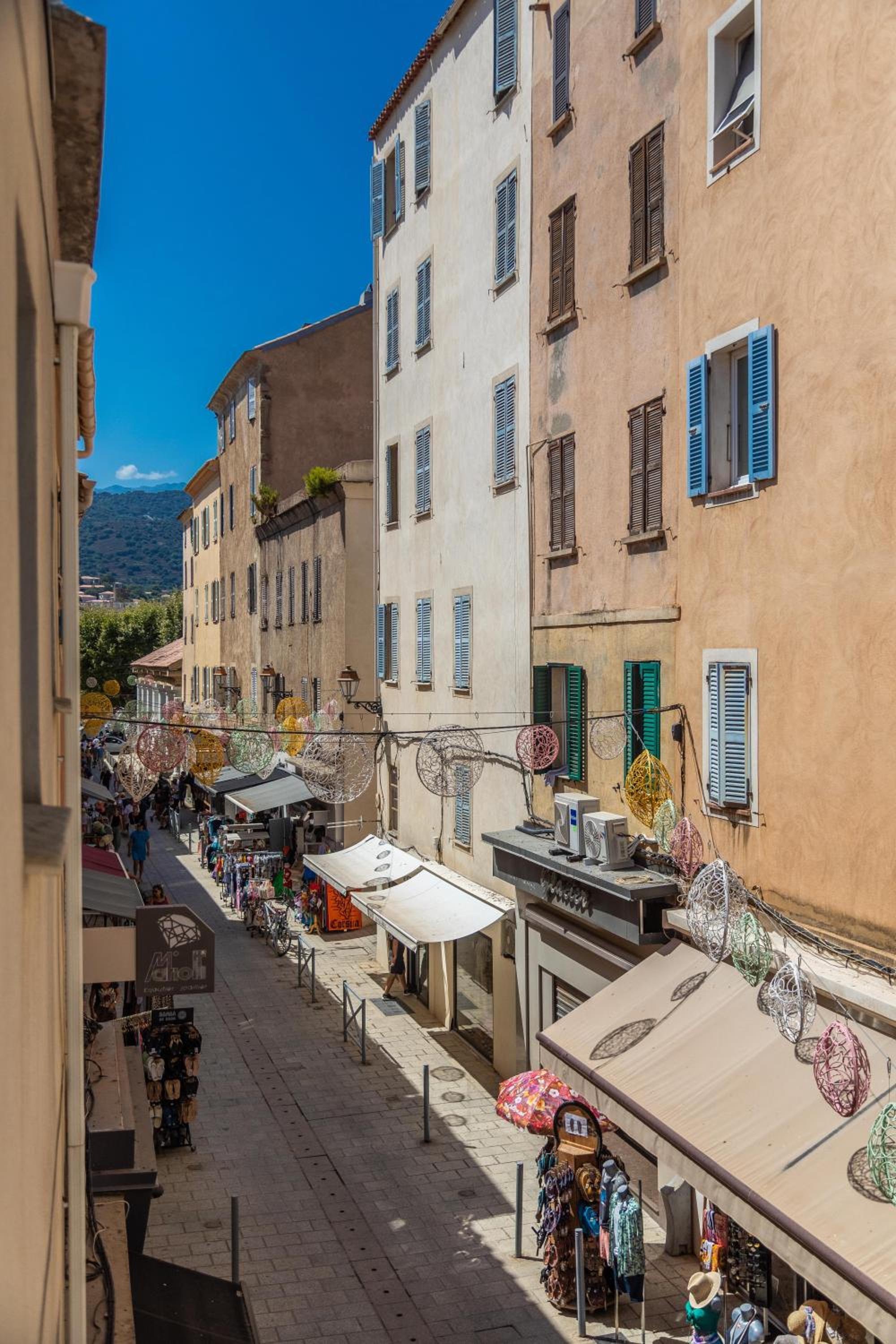 Double Room - "Côté sud with city view" - Photo 8