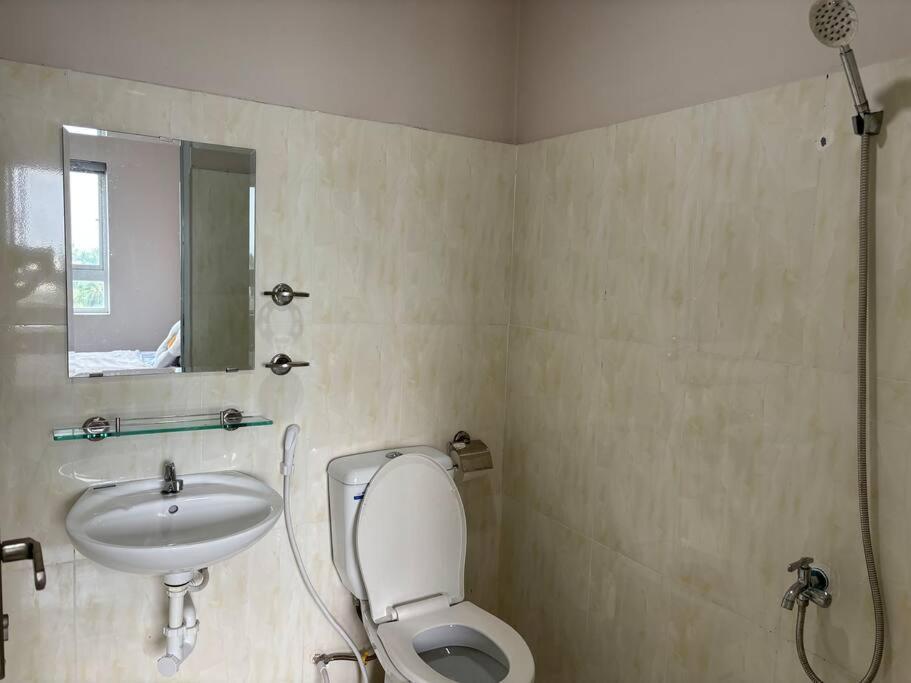 Two-Bedroom Apartment photo 2
