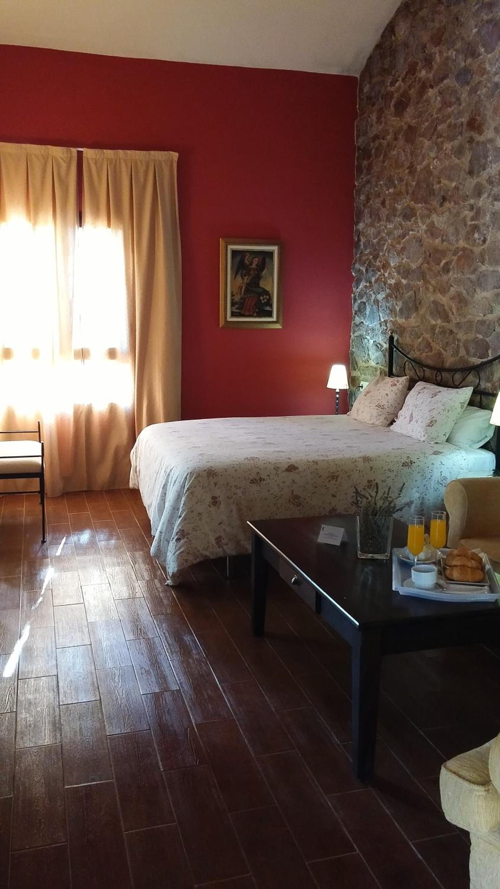 Double Room with Mountain View - Photo 4