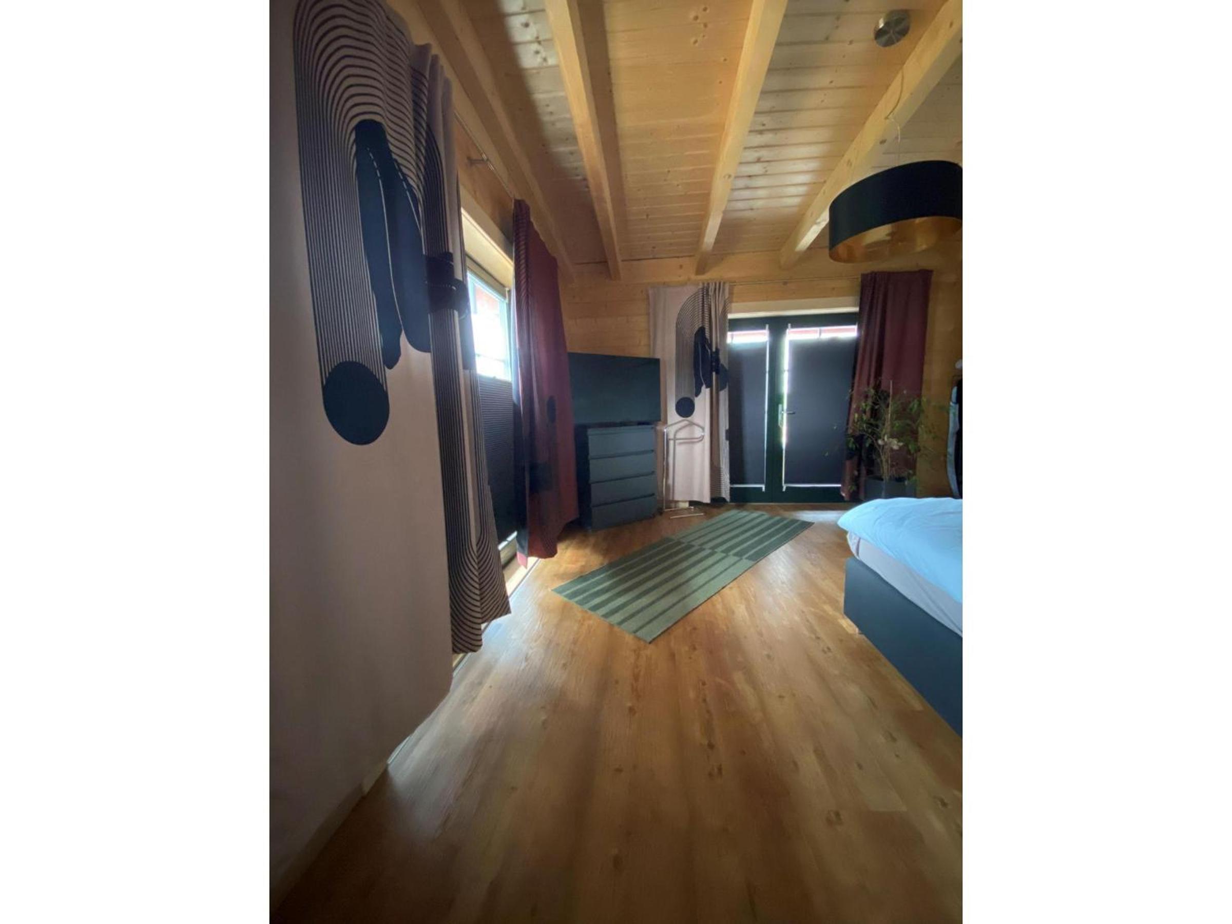 Apartment with Terrace photo 2