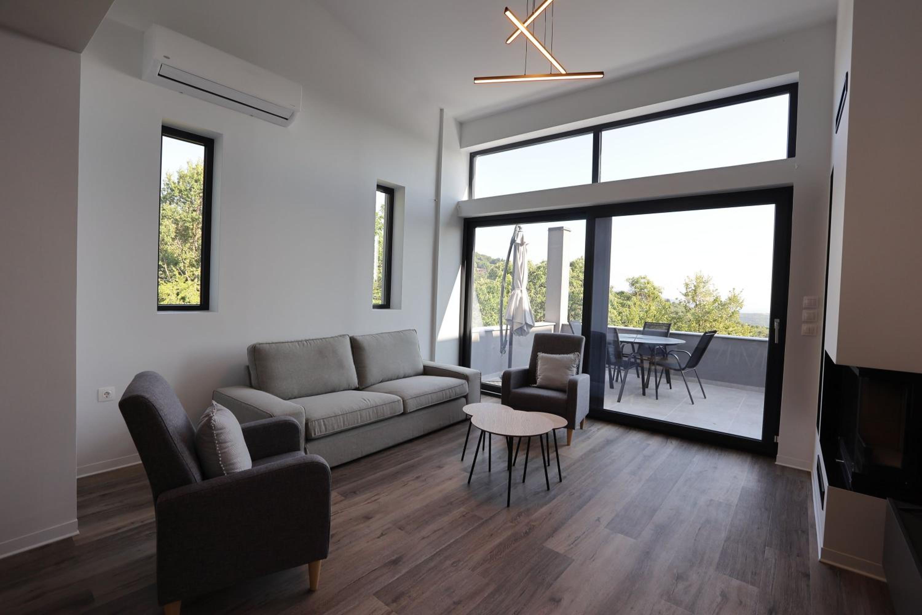 Standard Villa photo 1