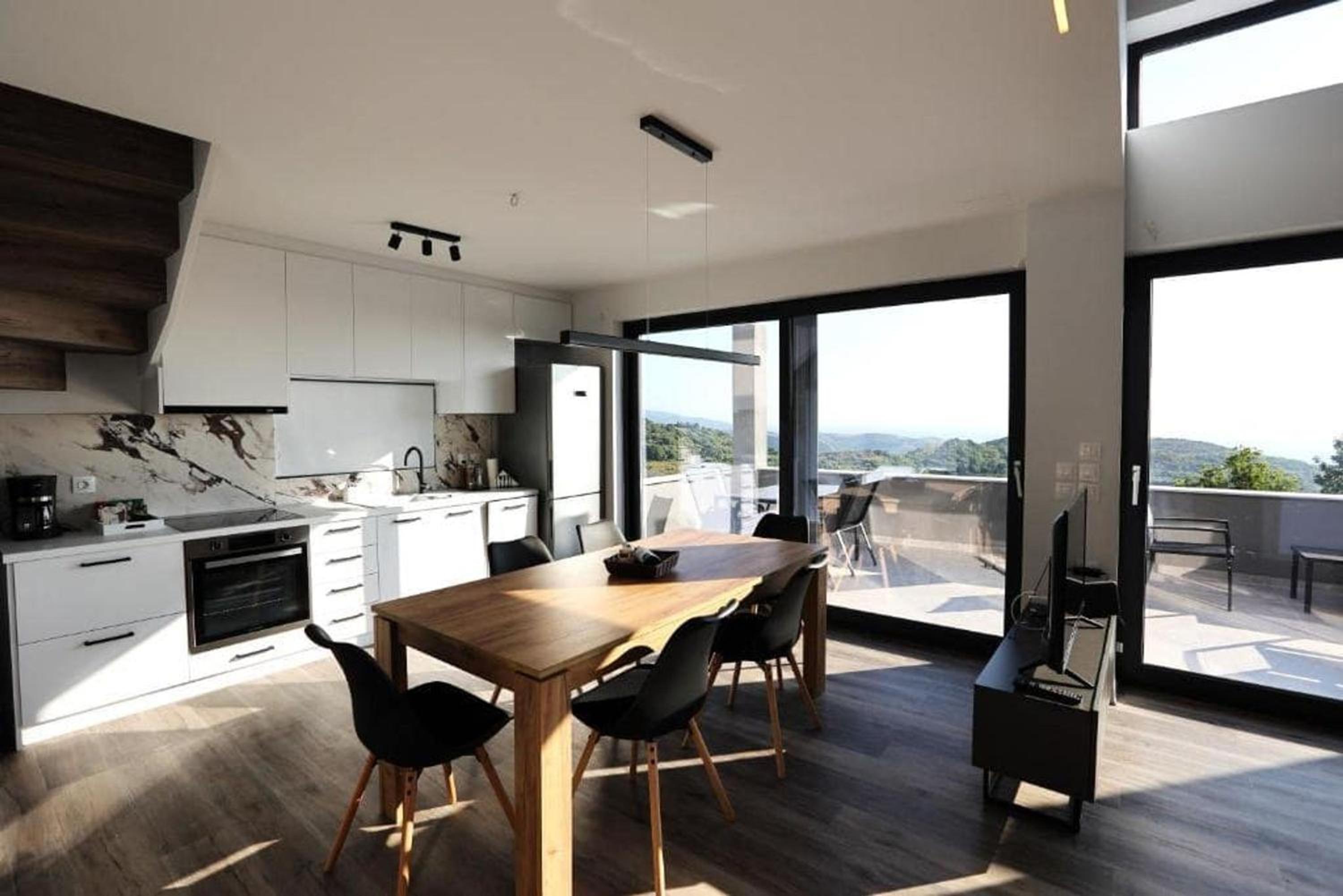 Villa with Sea View photo 3