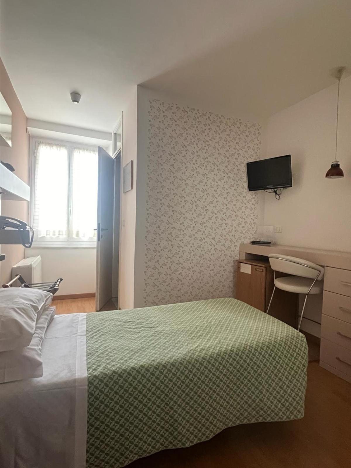 Single Room with Garden View