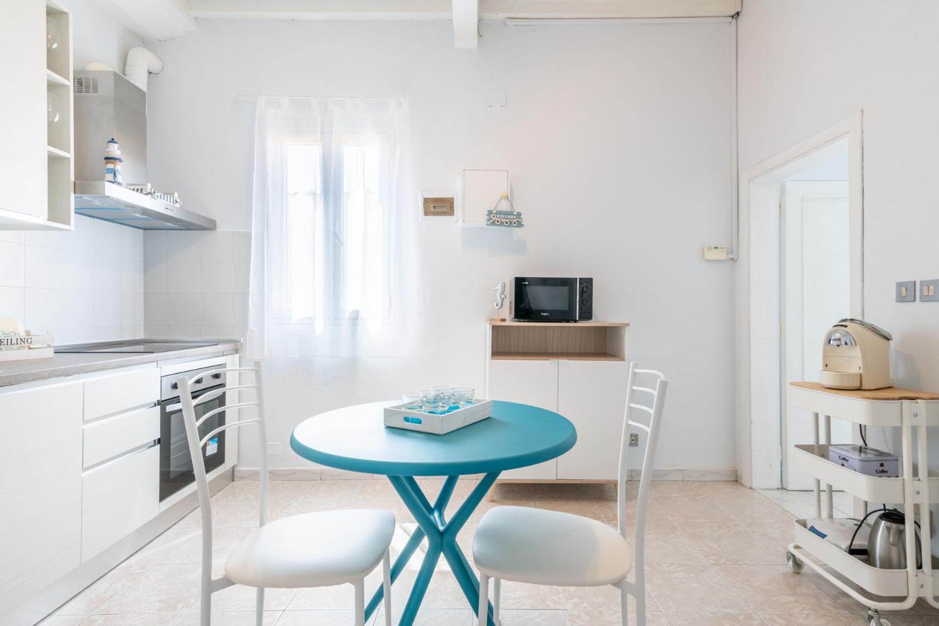 Apartment photo 3