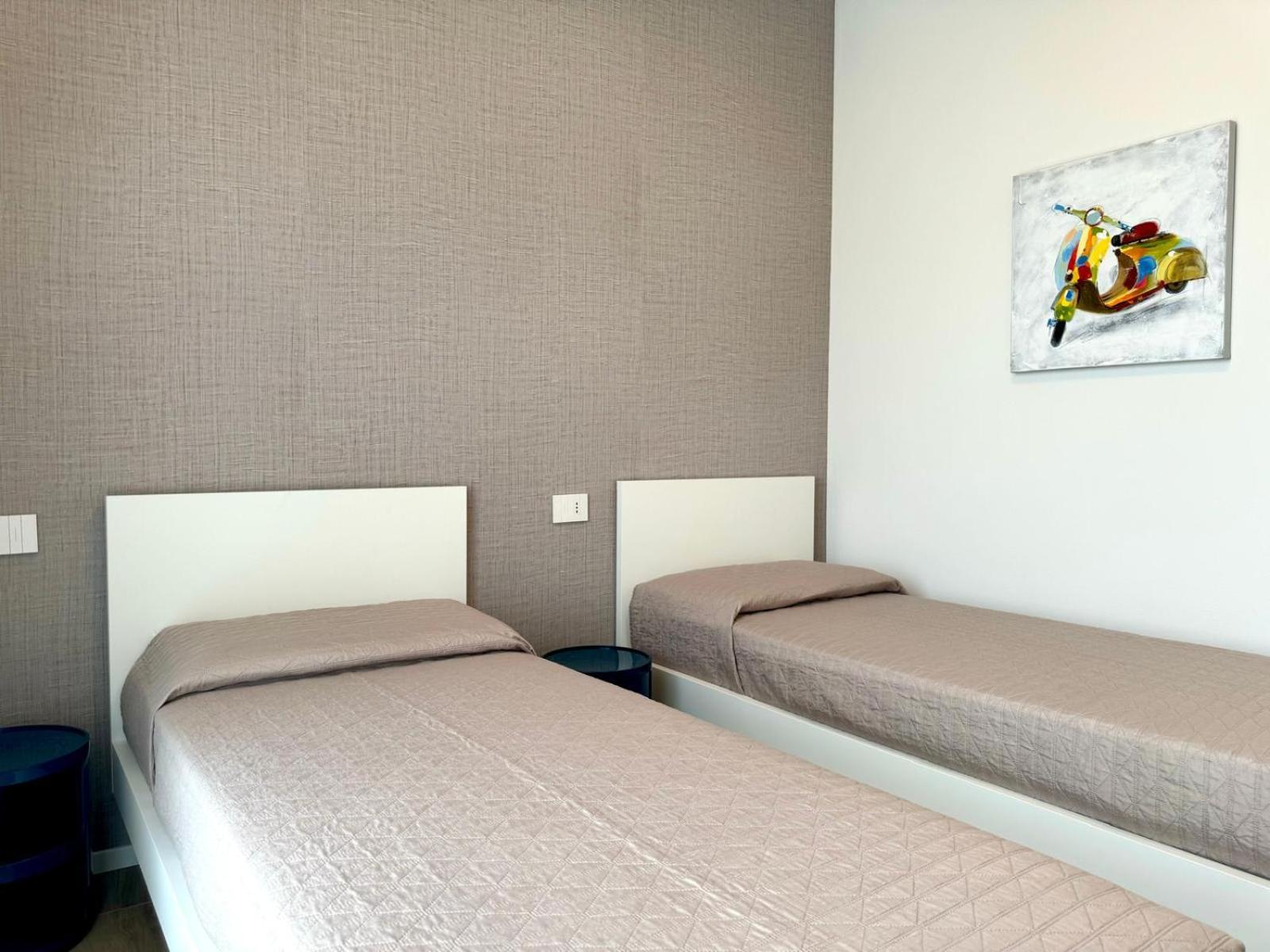 Two-Bedroom Apartment with Pool View photo 1