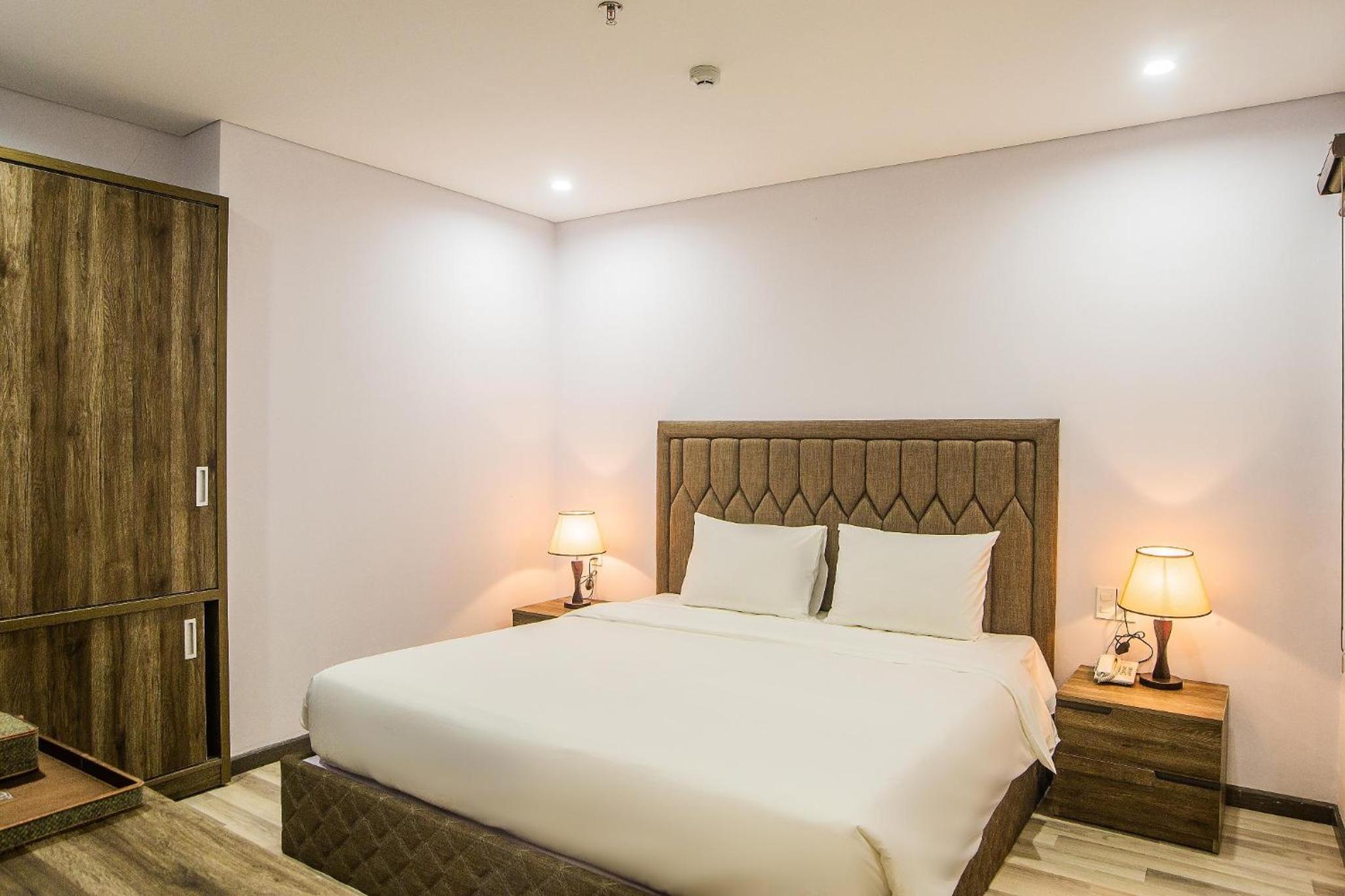 Standard Double Room - Photo 5