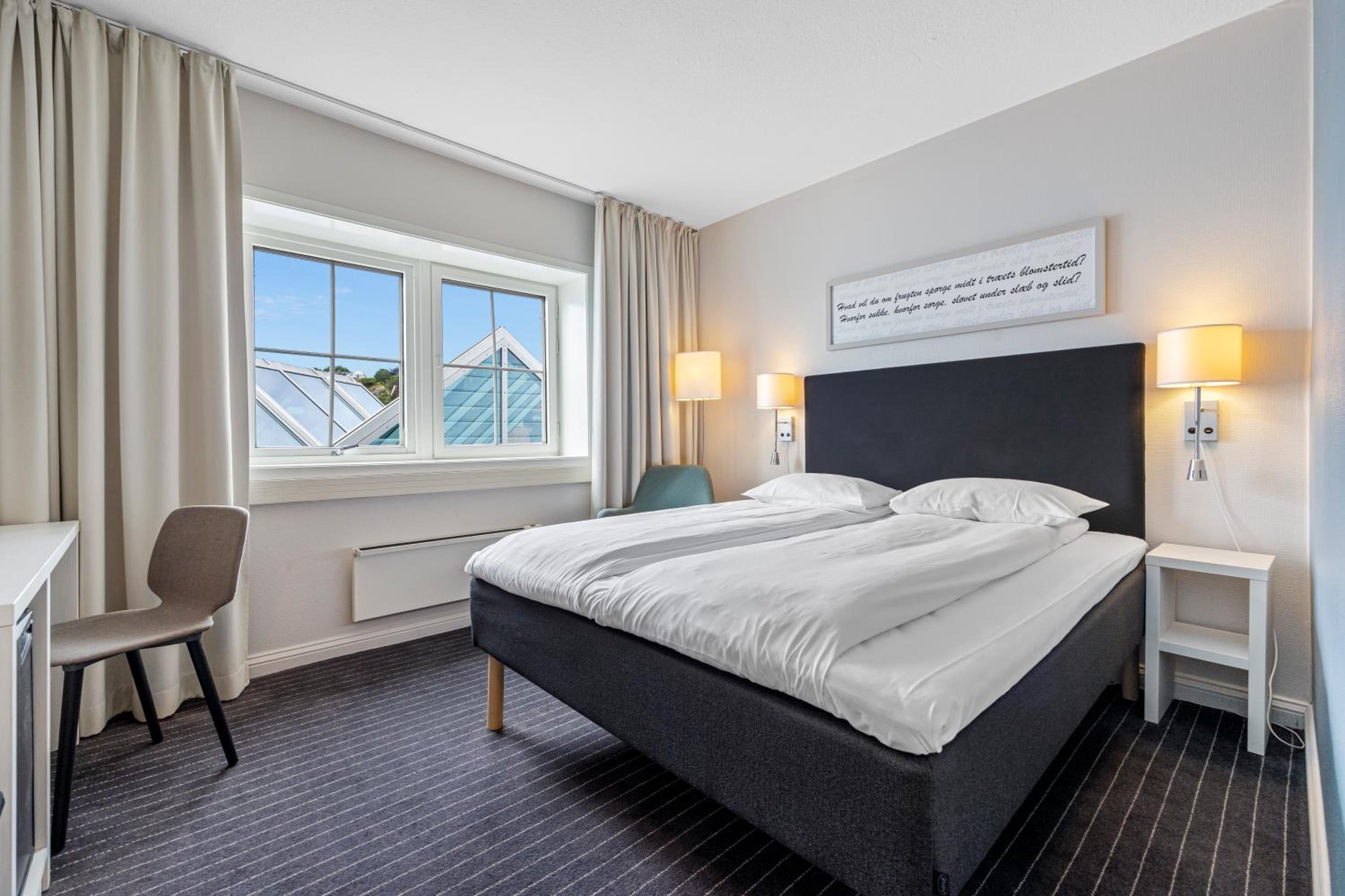Compact Single Room