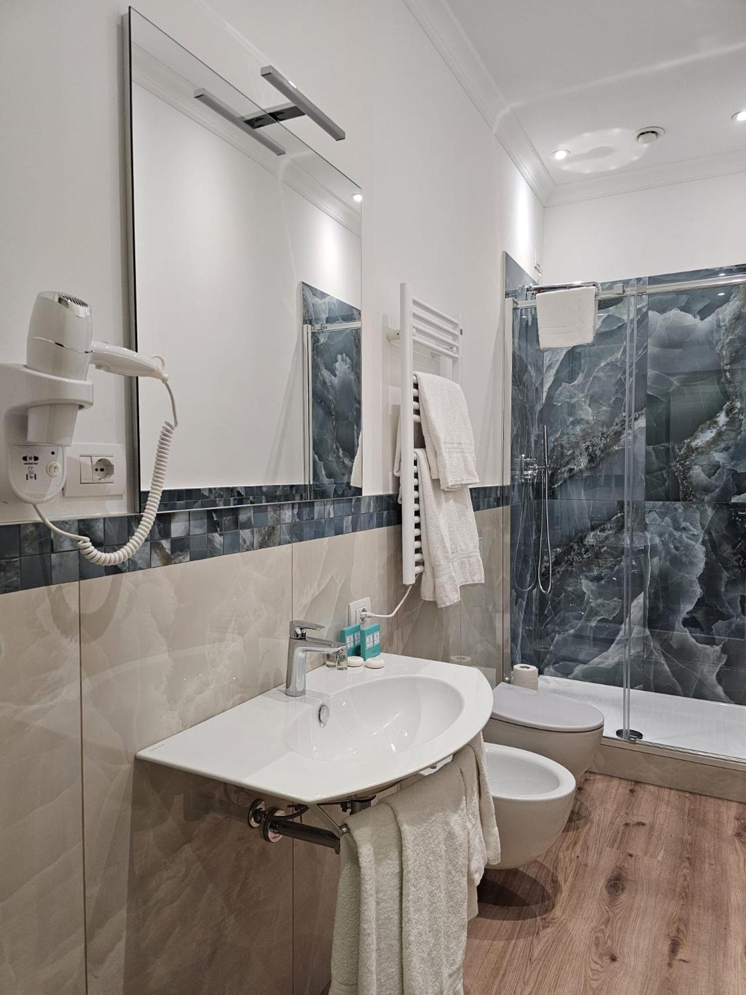 Classic Apartment - Annex