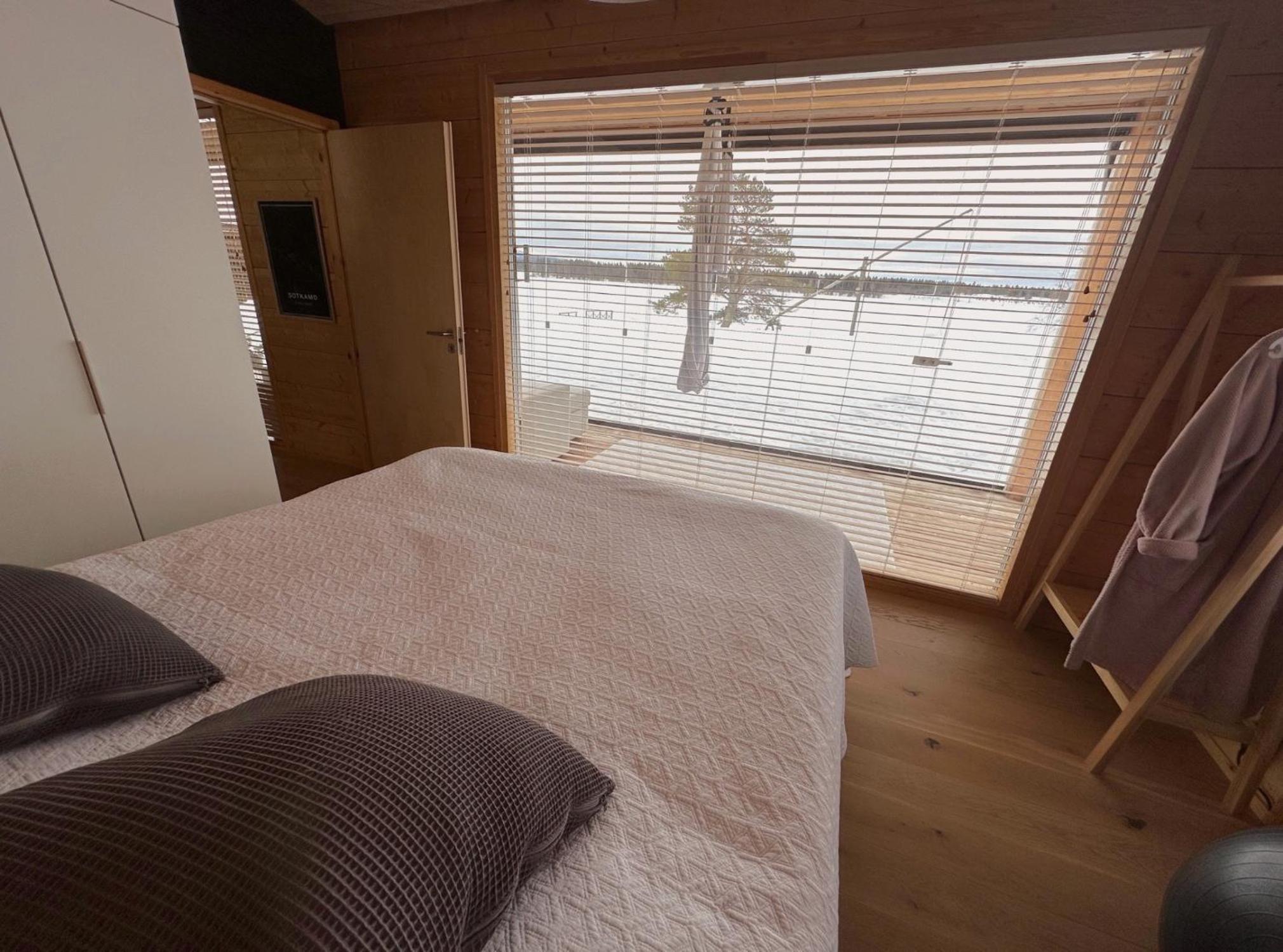 Villa photo 3