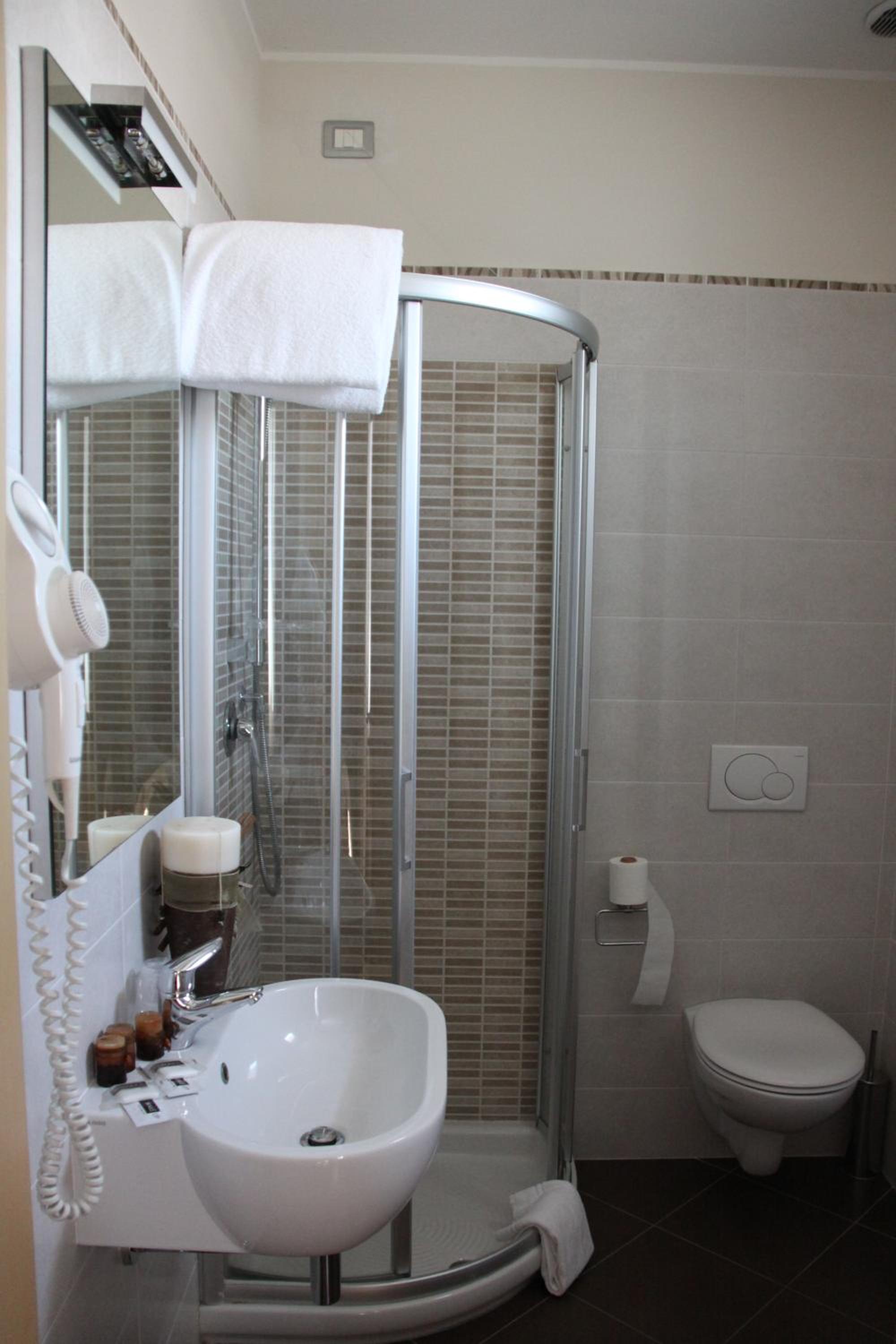 Superior Double Room - Photo 4