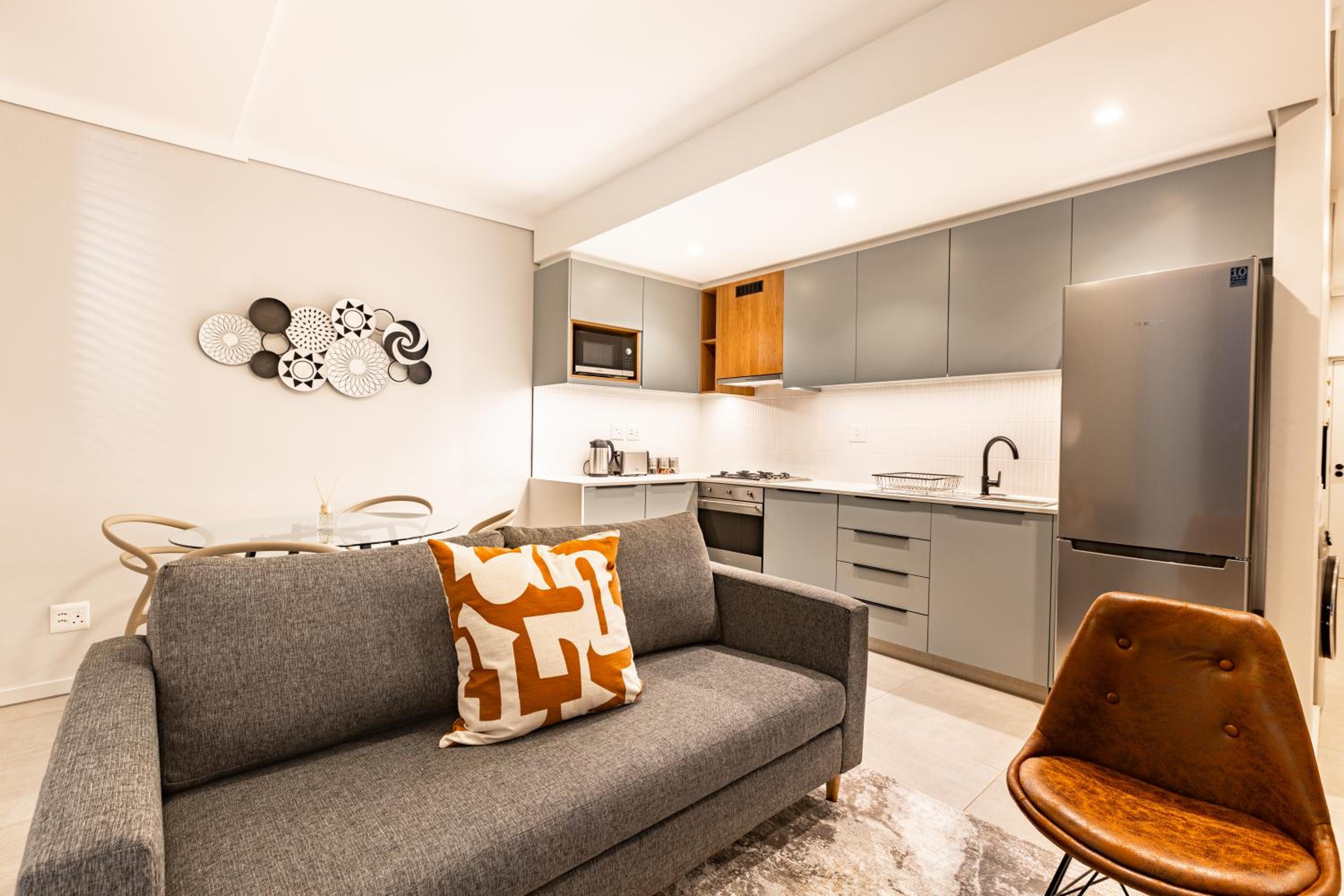 Luxury Apartment photo 2