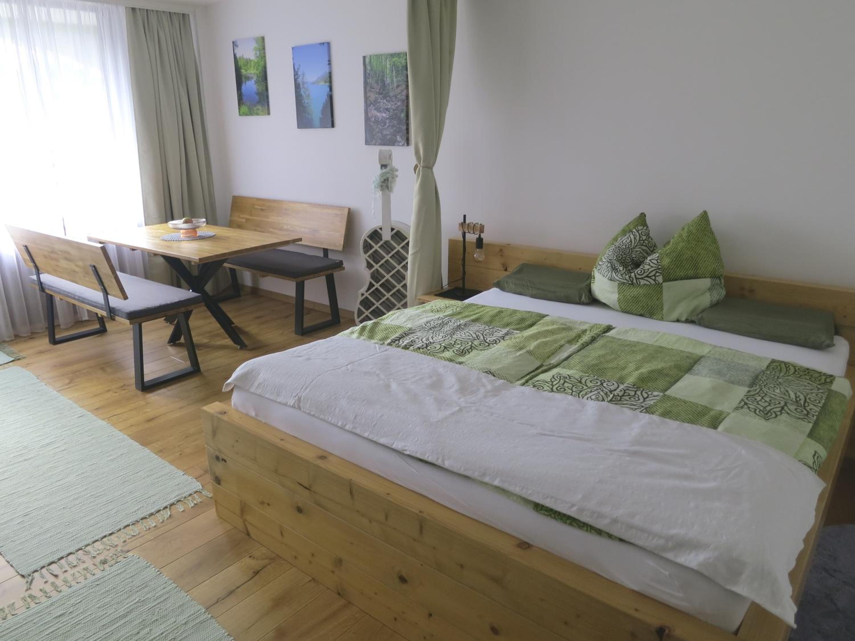One-Bedroom Apartment with Balcony photo 1