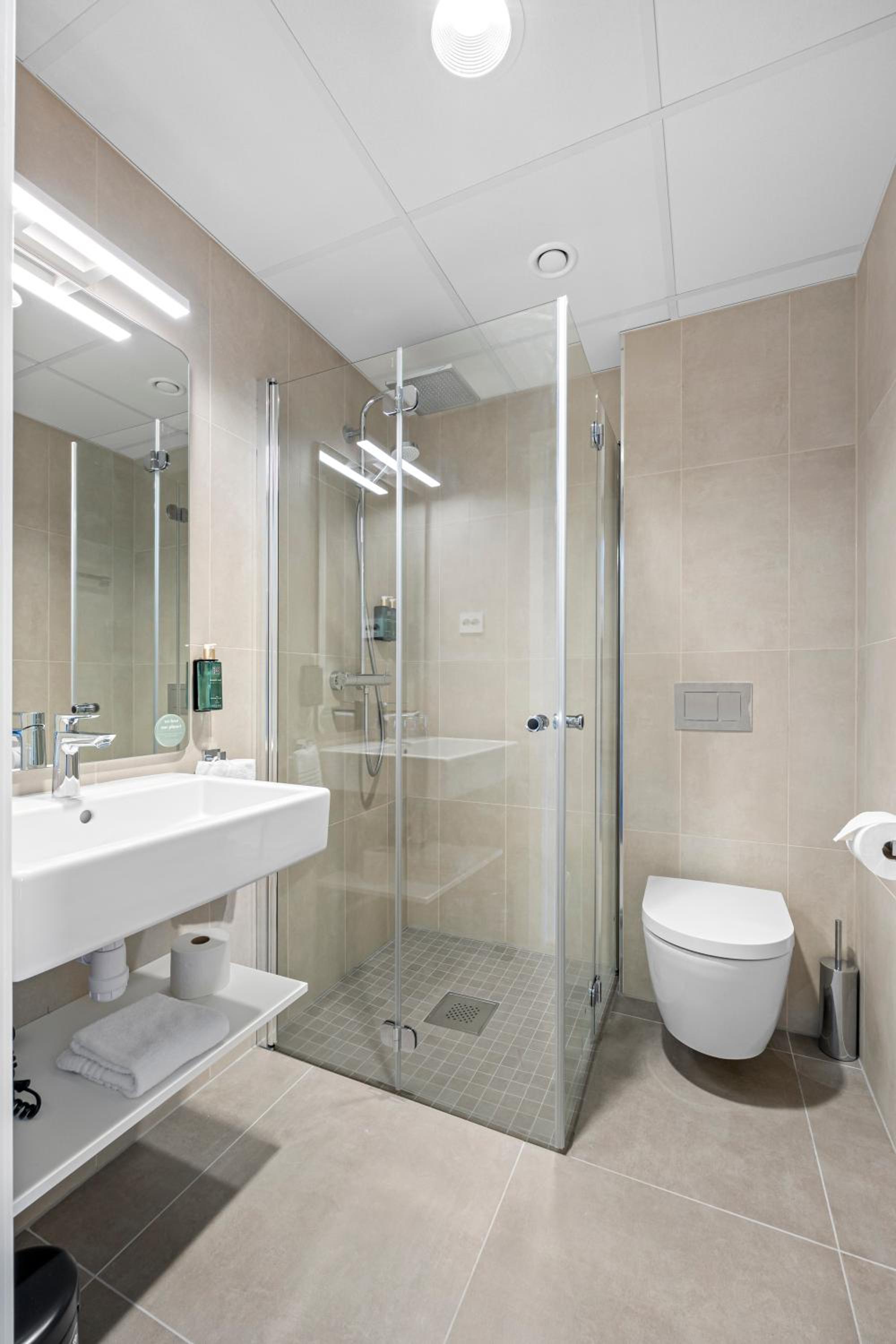 Standard Double Room - Photo 3