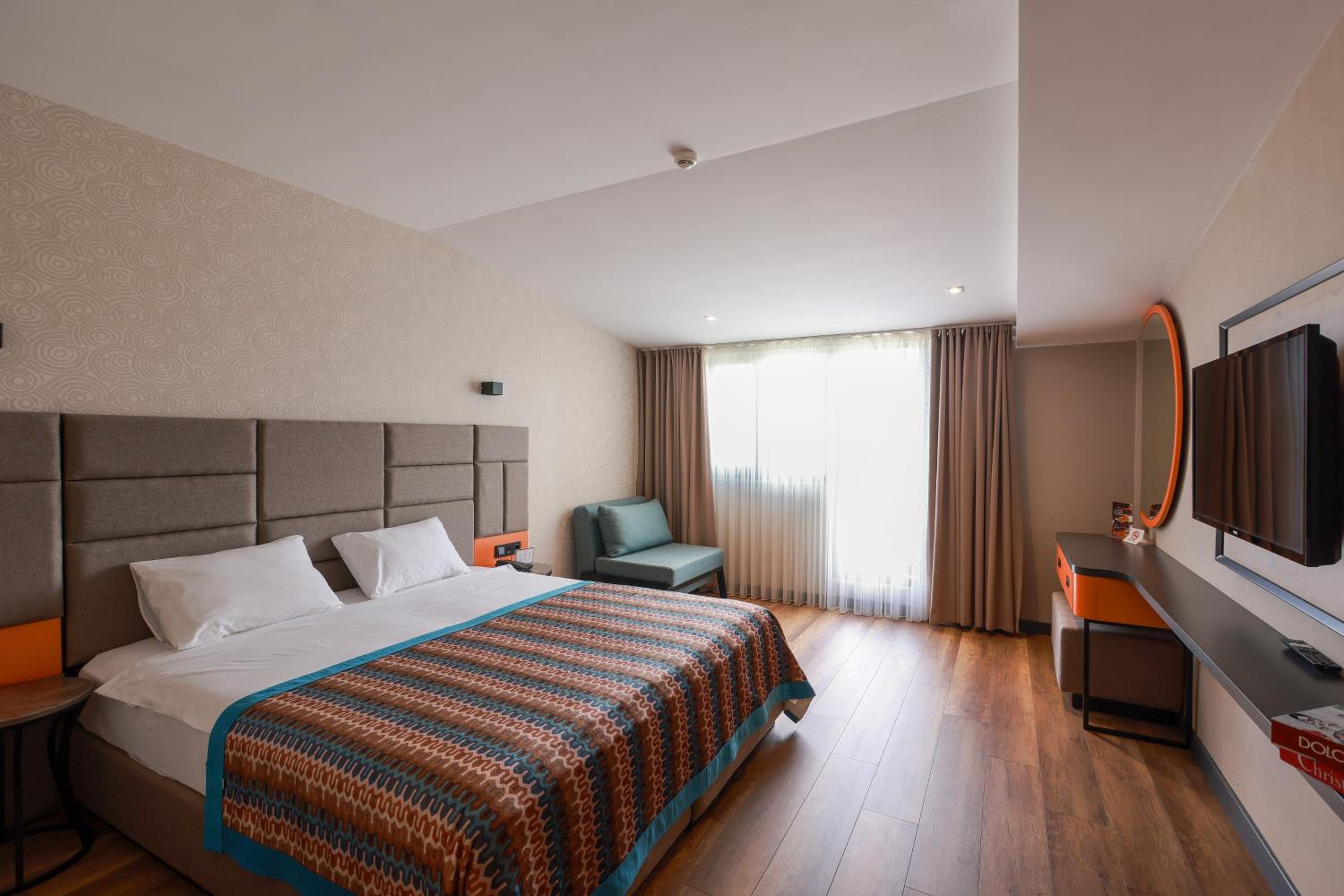 Standard Double Room - Photo 3