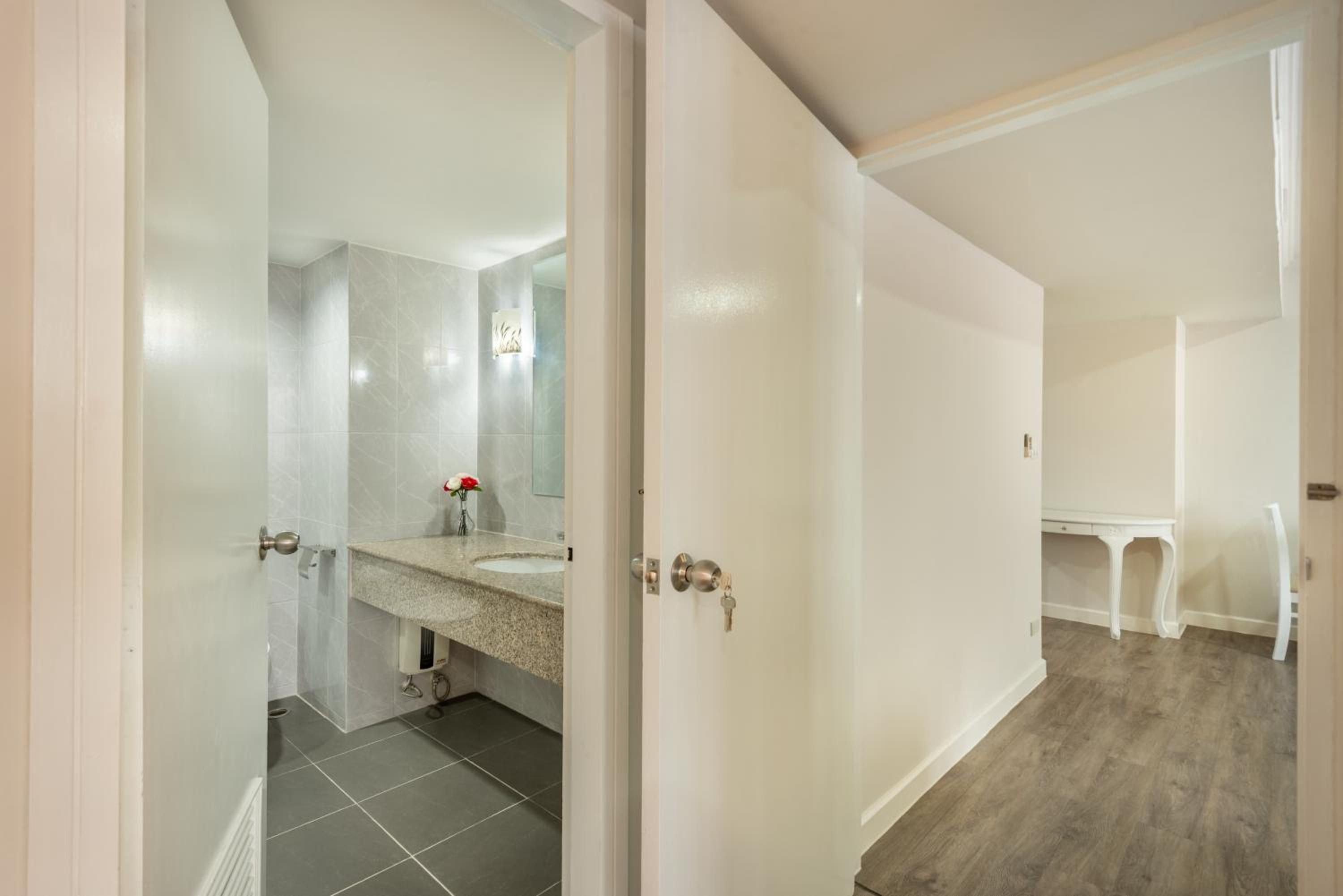 Executive Triple Room photo 2