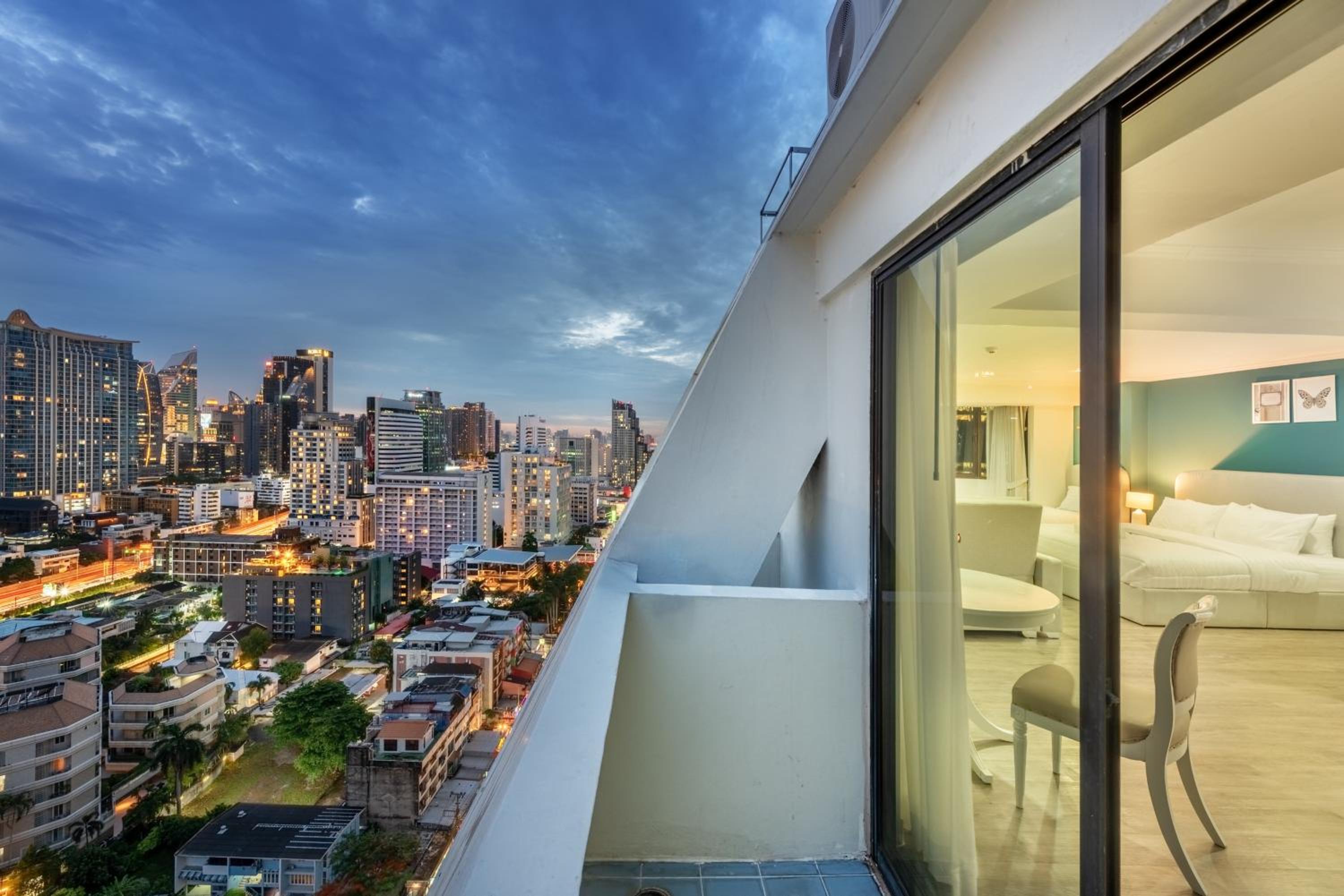 Triple Room with Balcony photo 1