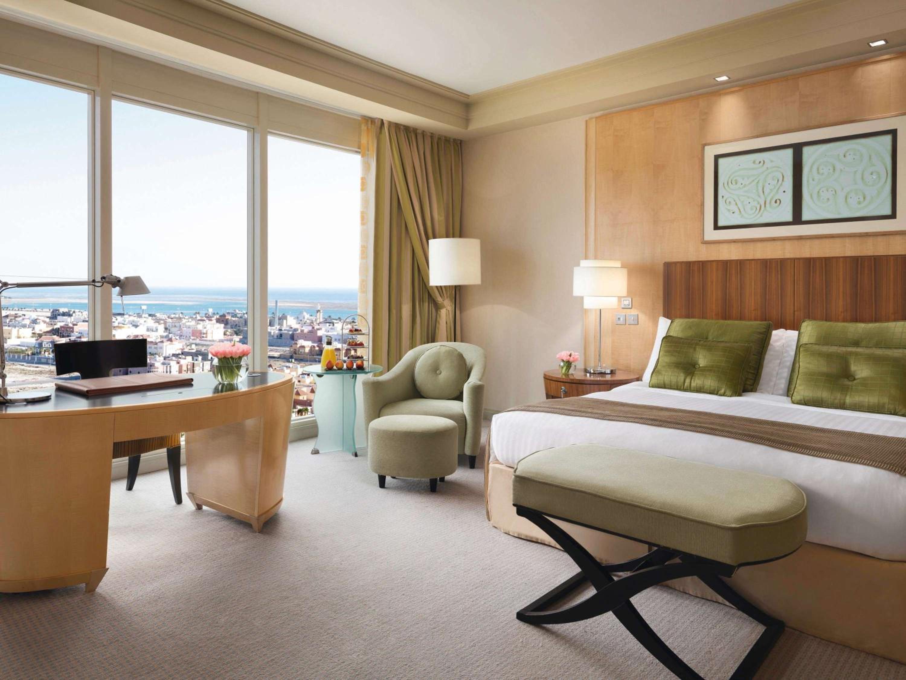 Premium King Room - Photo 1