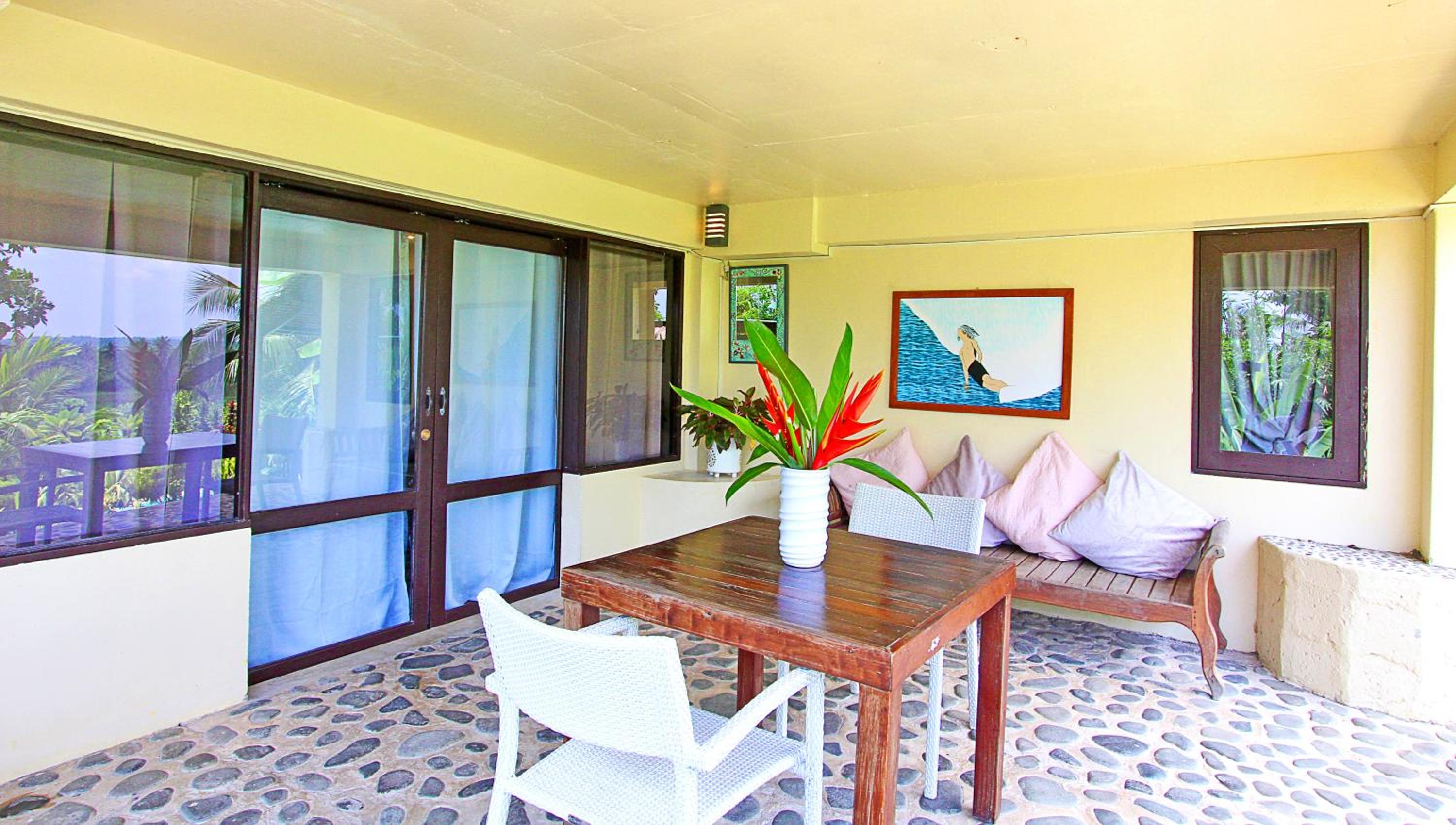 Family Suite with Free Use of Golf Course photo 2