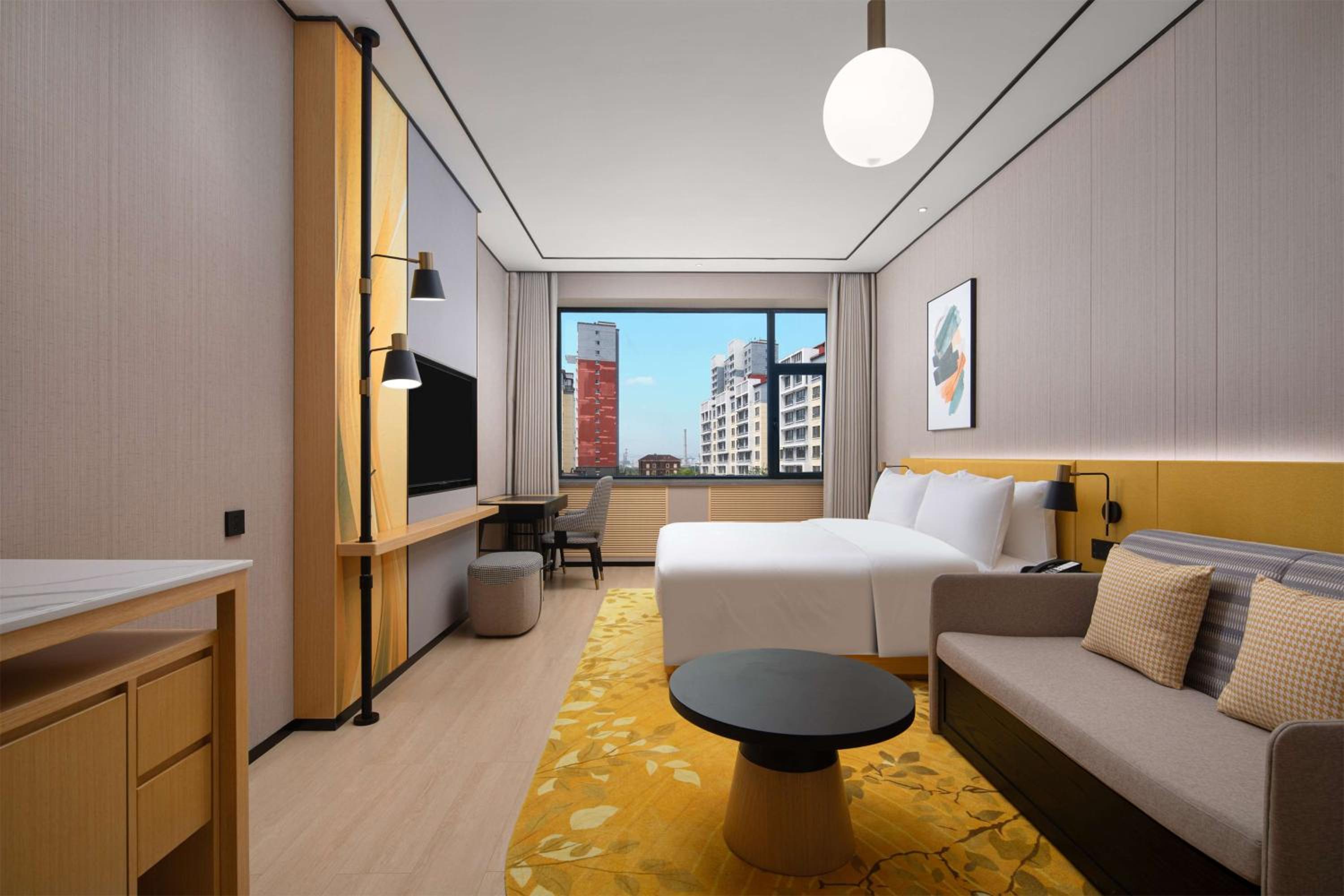 Superior King Room photo 1
