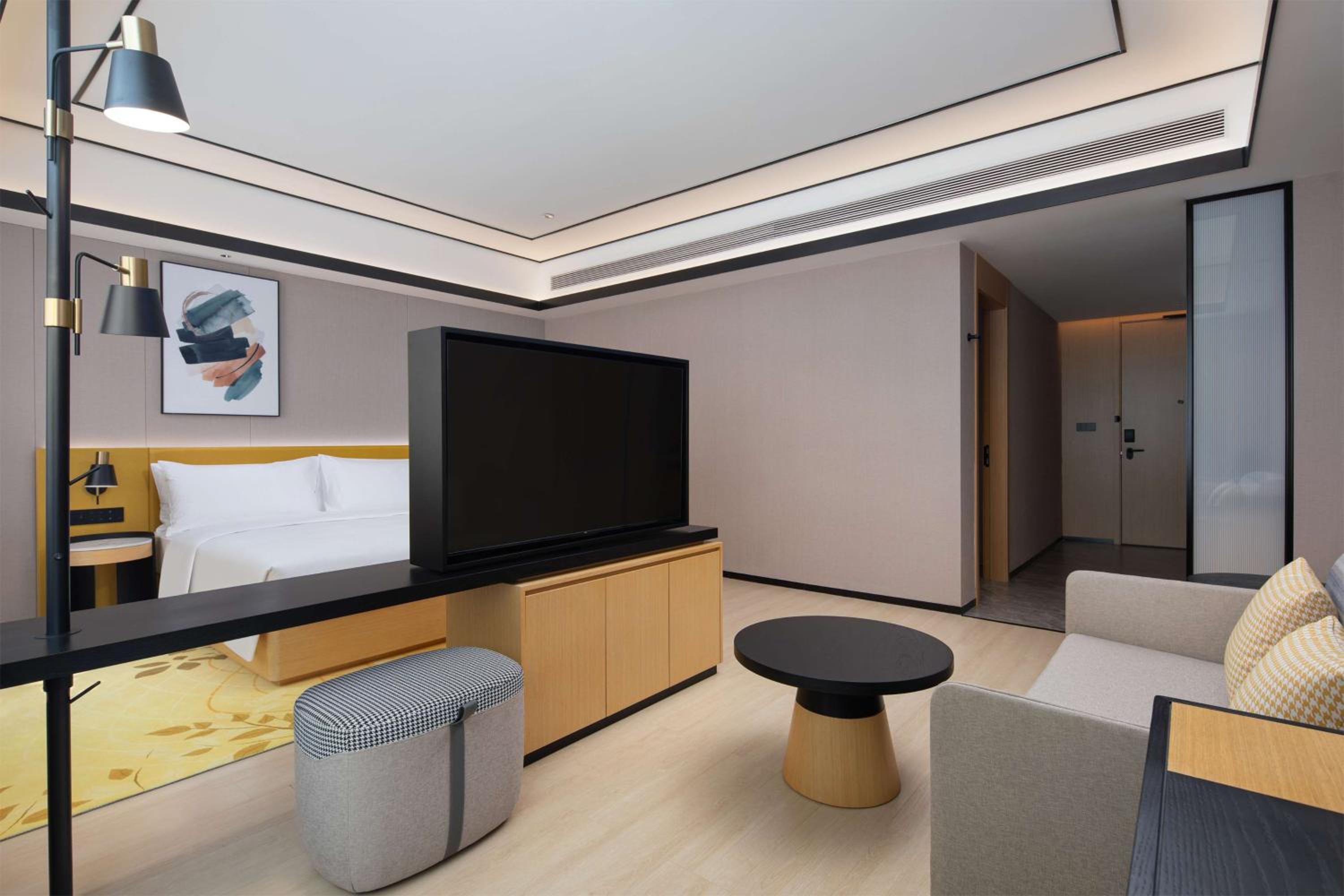 Premium King Room photo 1
