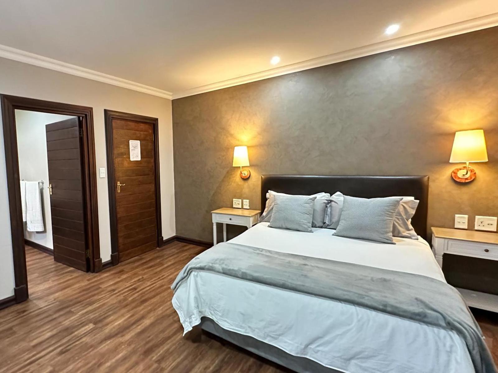 Standard Queen Room photo 1